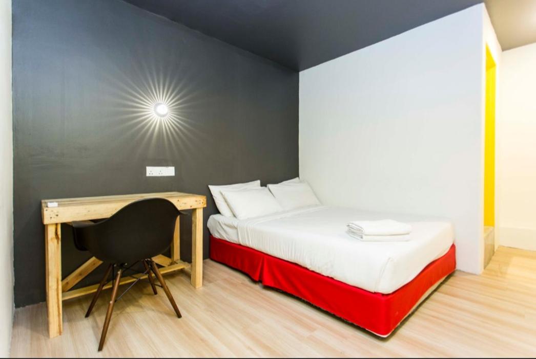 Revopackers Beds and Bunks