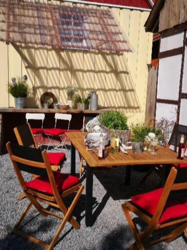 Linne-Cottage view 4