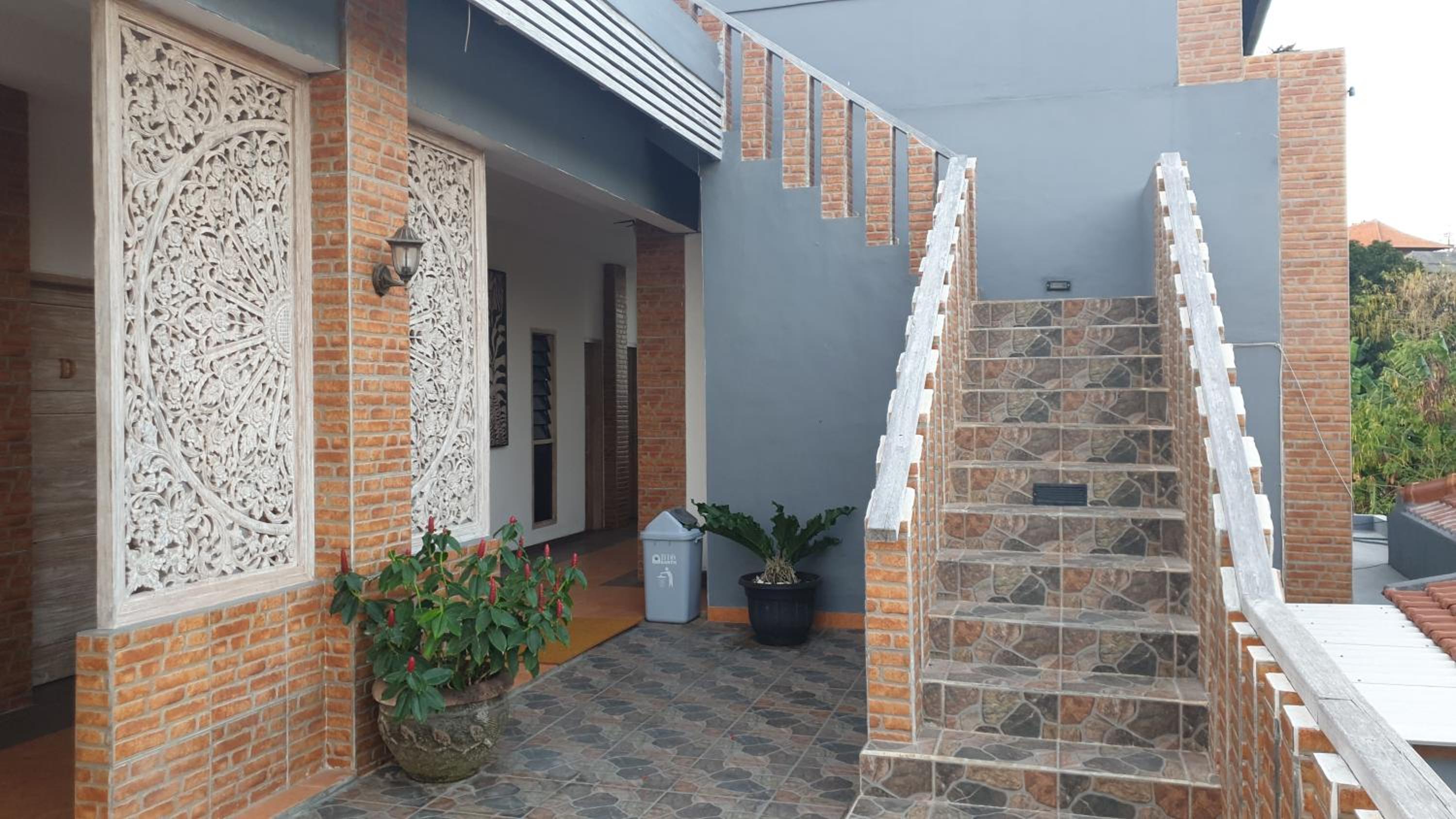 Clover Bali
