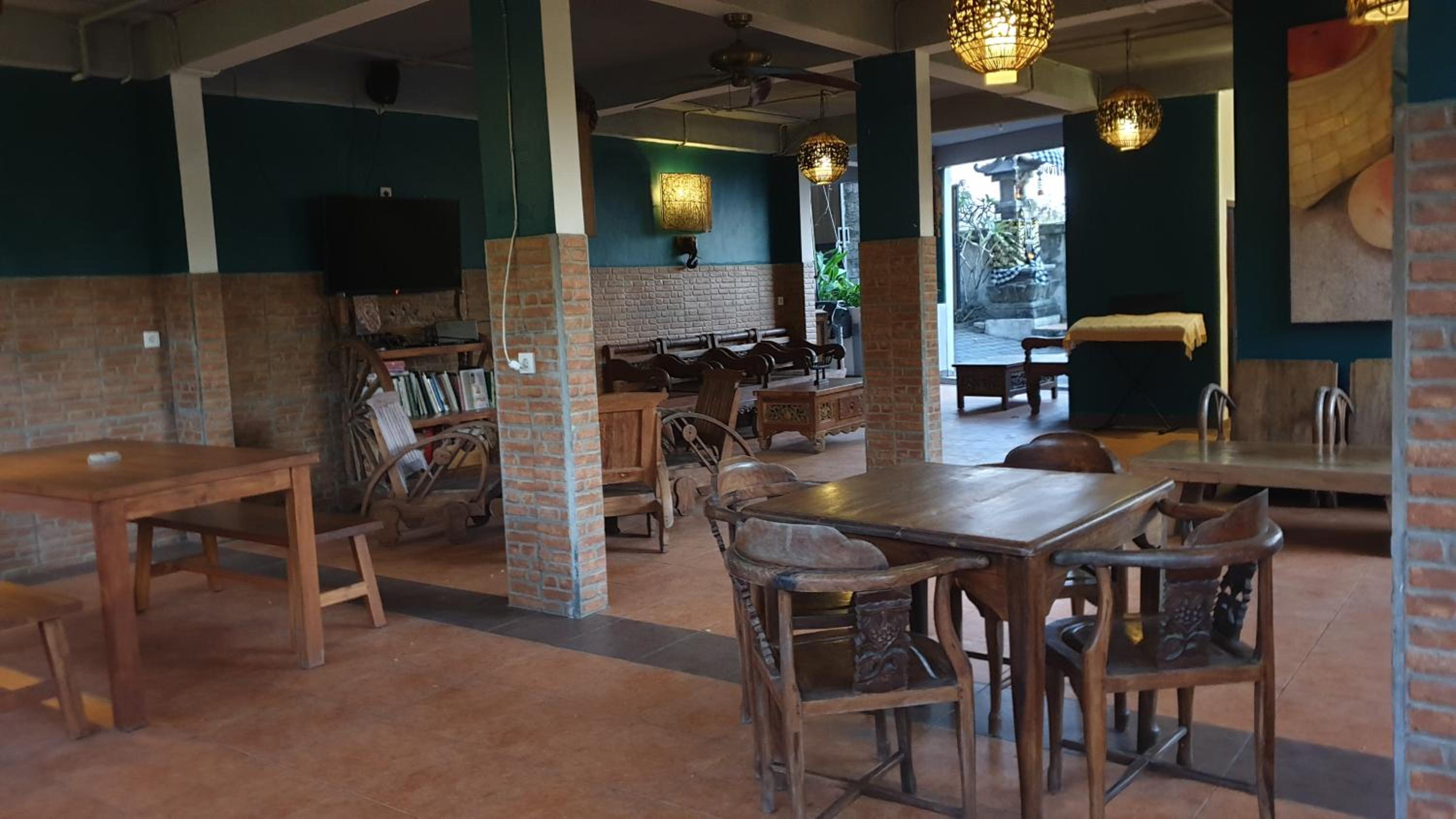 Clover Bali
