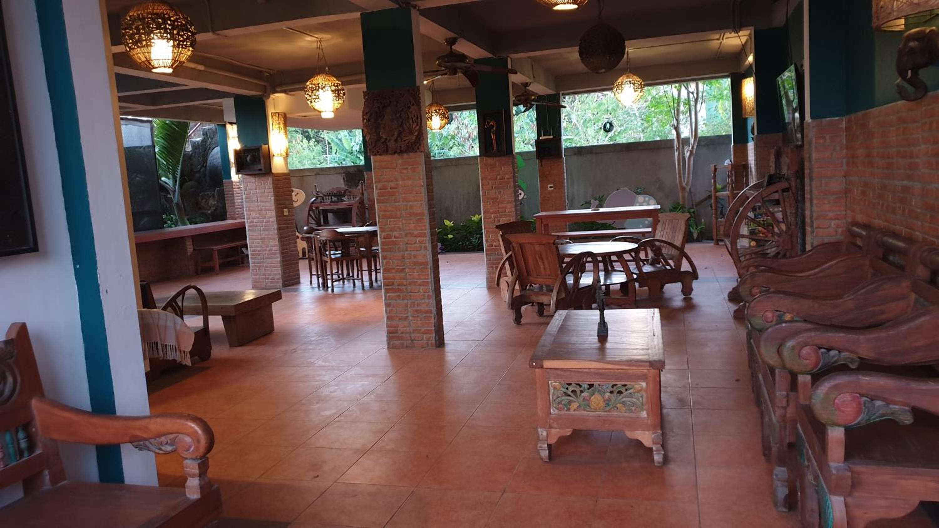 Clover Bali