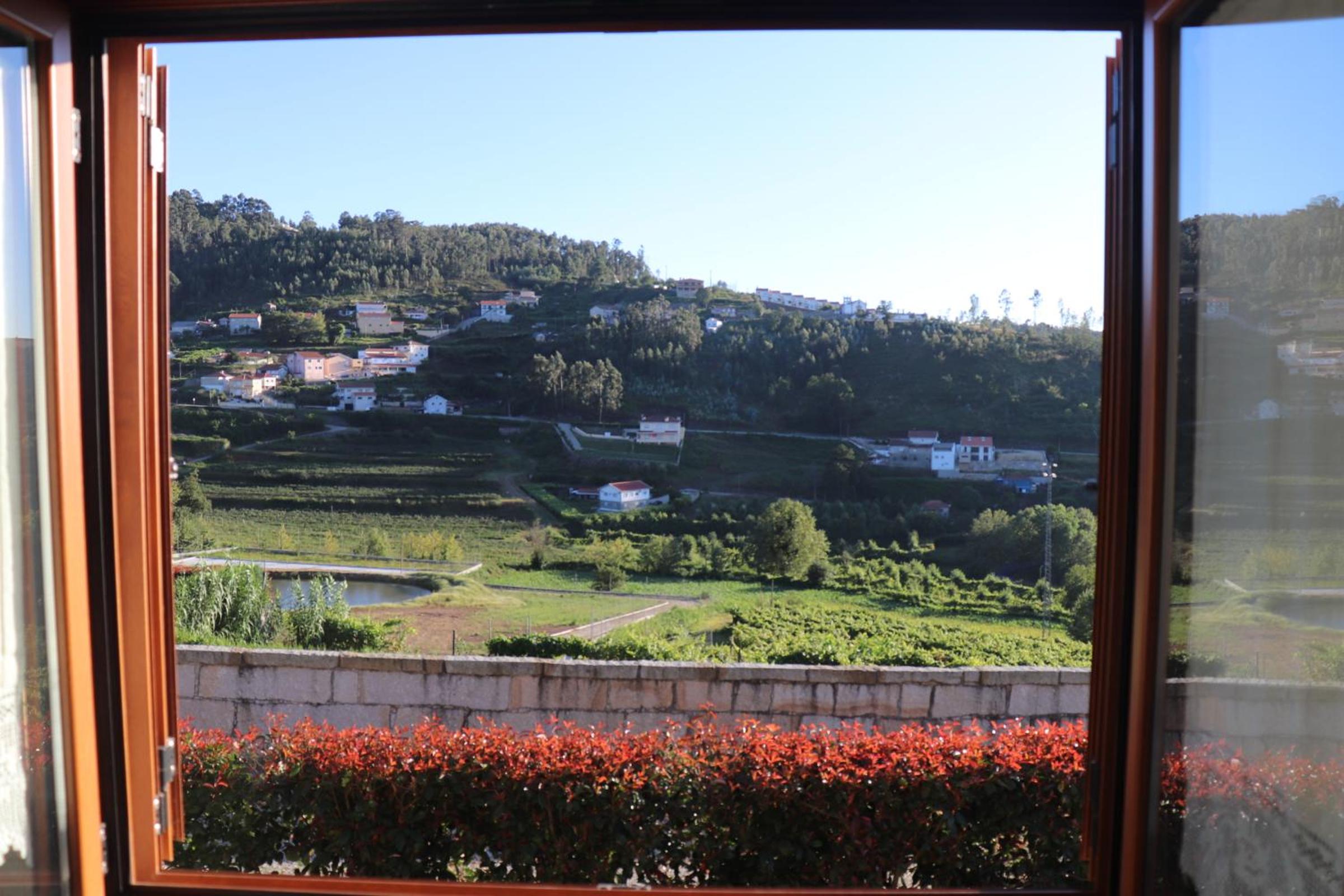 Quinta do Perguntouro view 2
