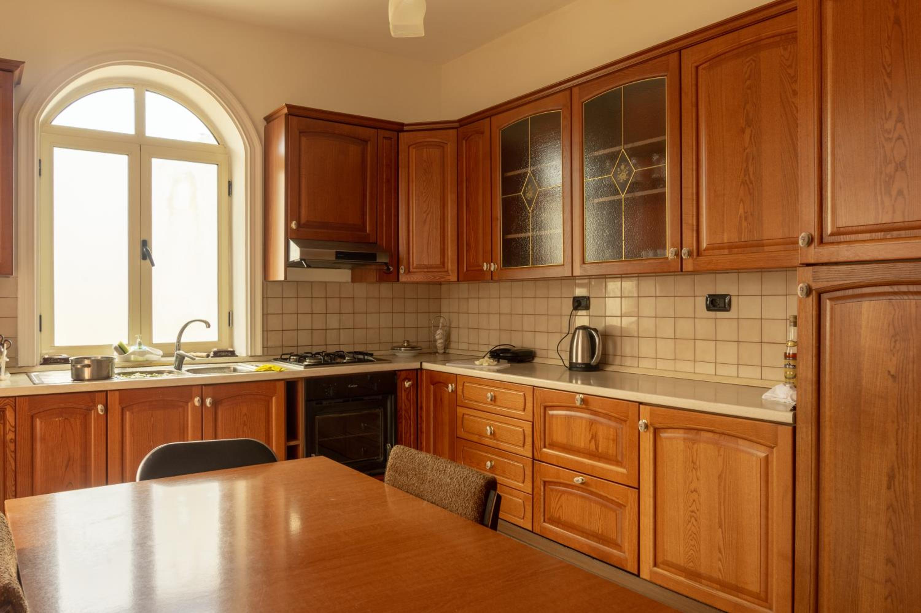 Luckyshine hostel