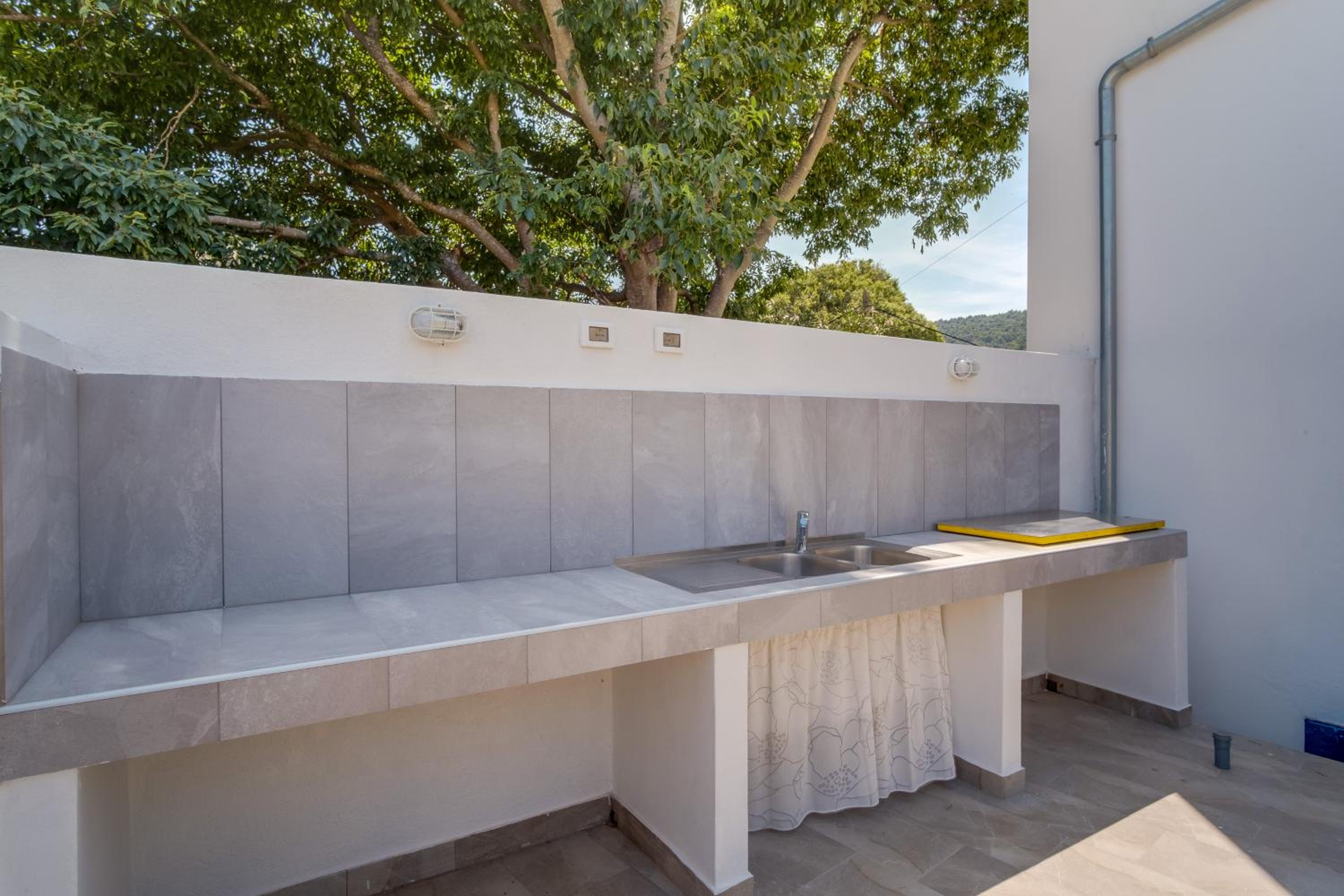 Casa Lussingrande view 5