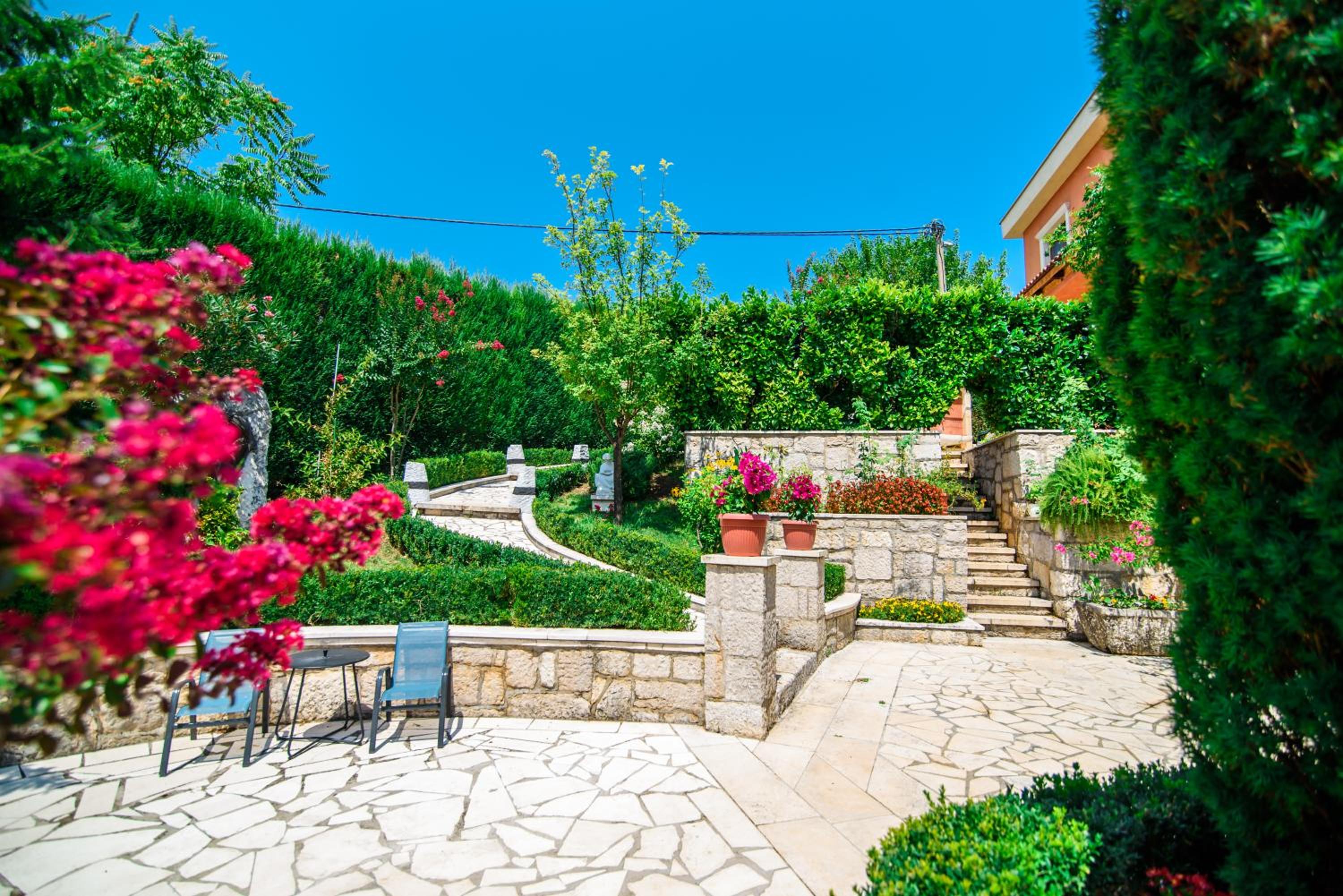 Villa Old Garden