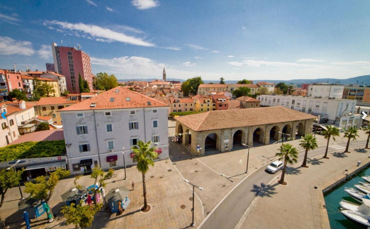 Casa Orange view 4