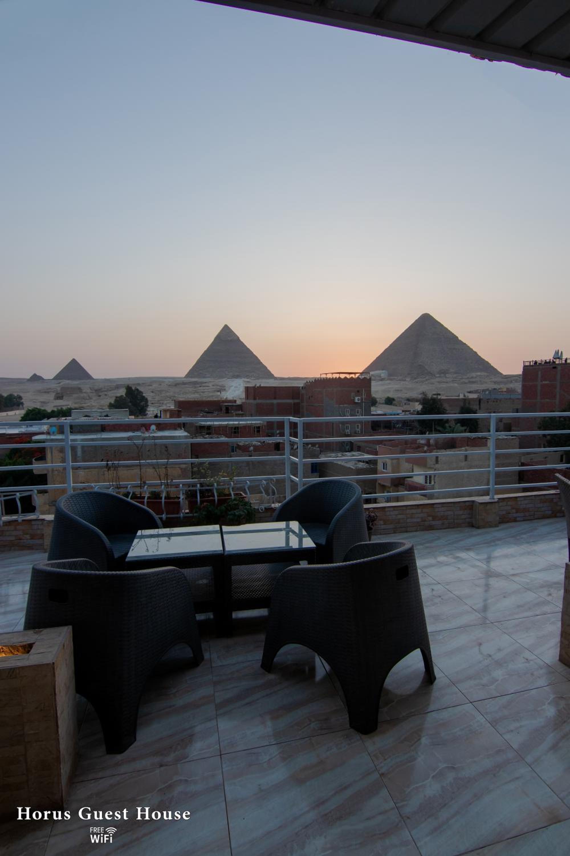 Horus Guest House Pyramids View