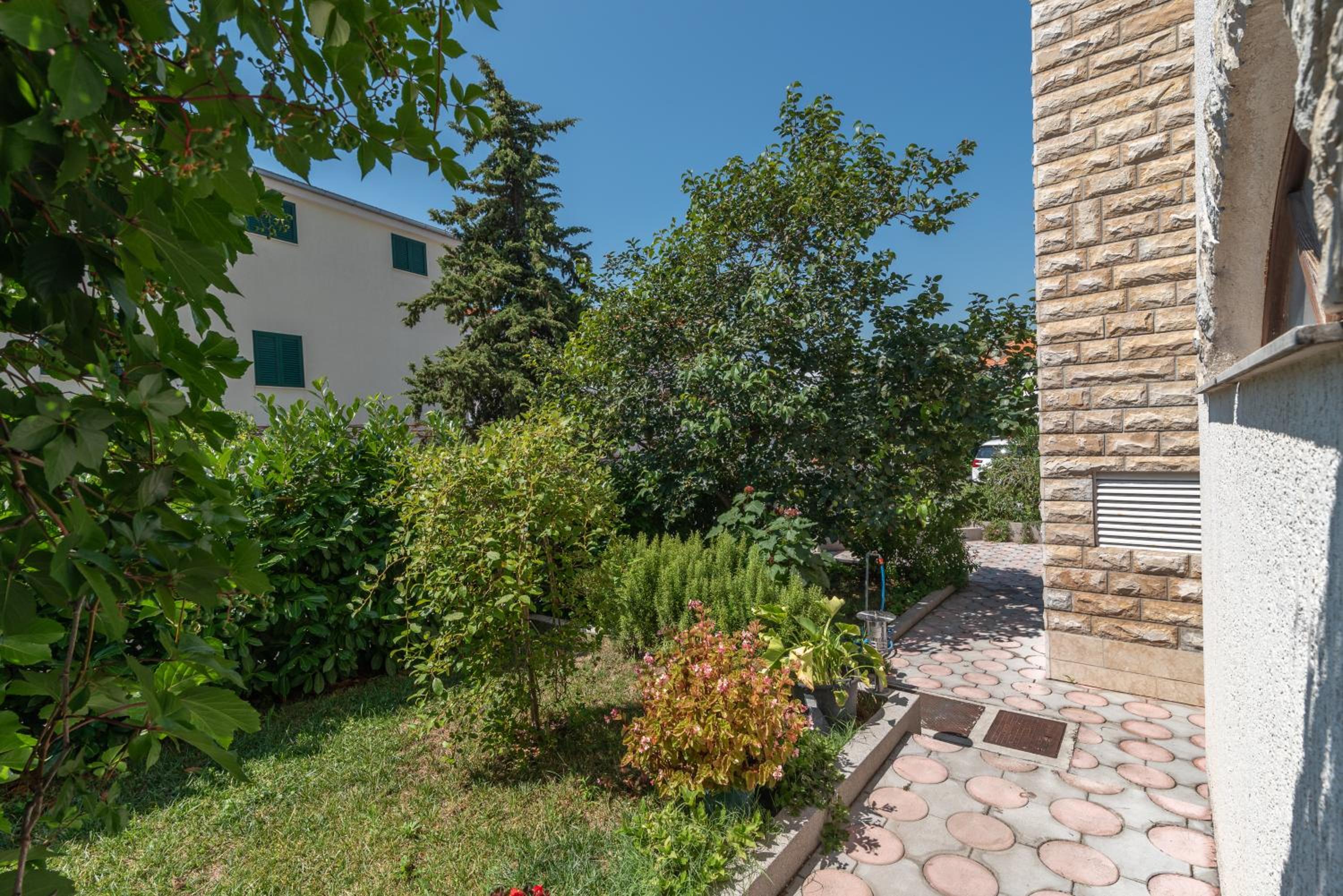 Apartments Vojin