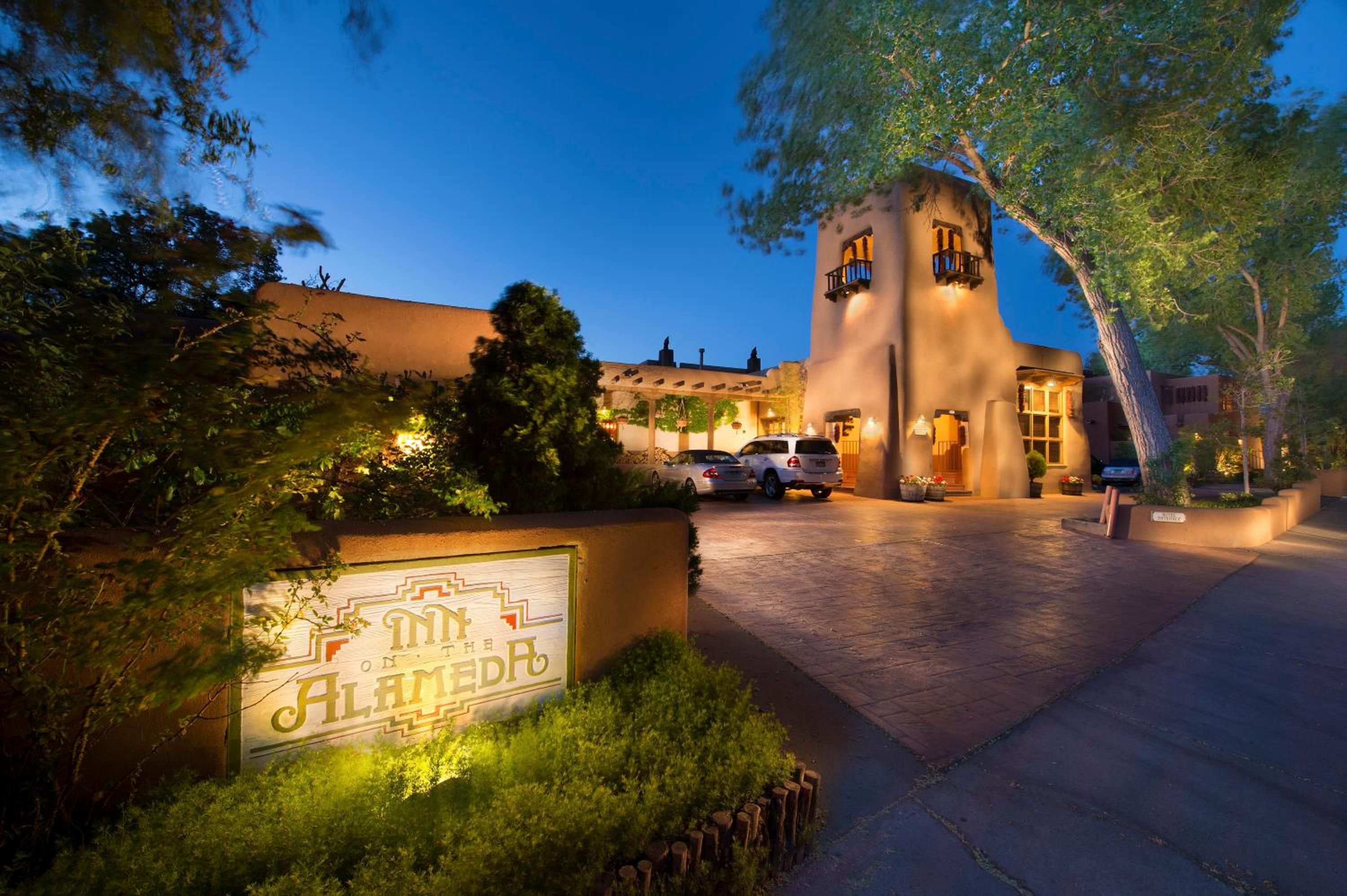 Santa Fe Vacations - Inn on the Alameda - Property Image 1