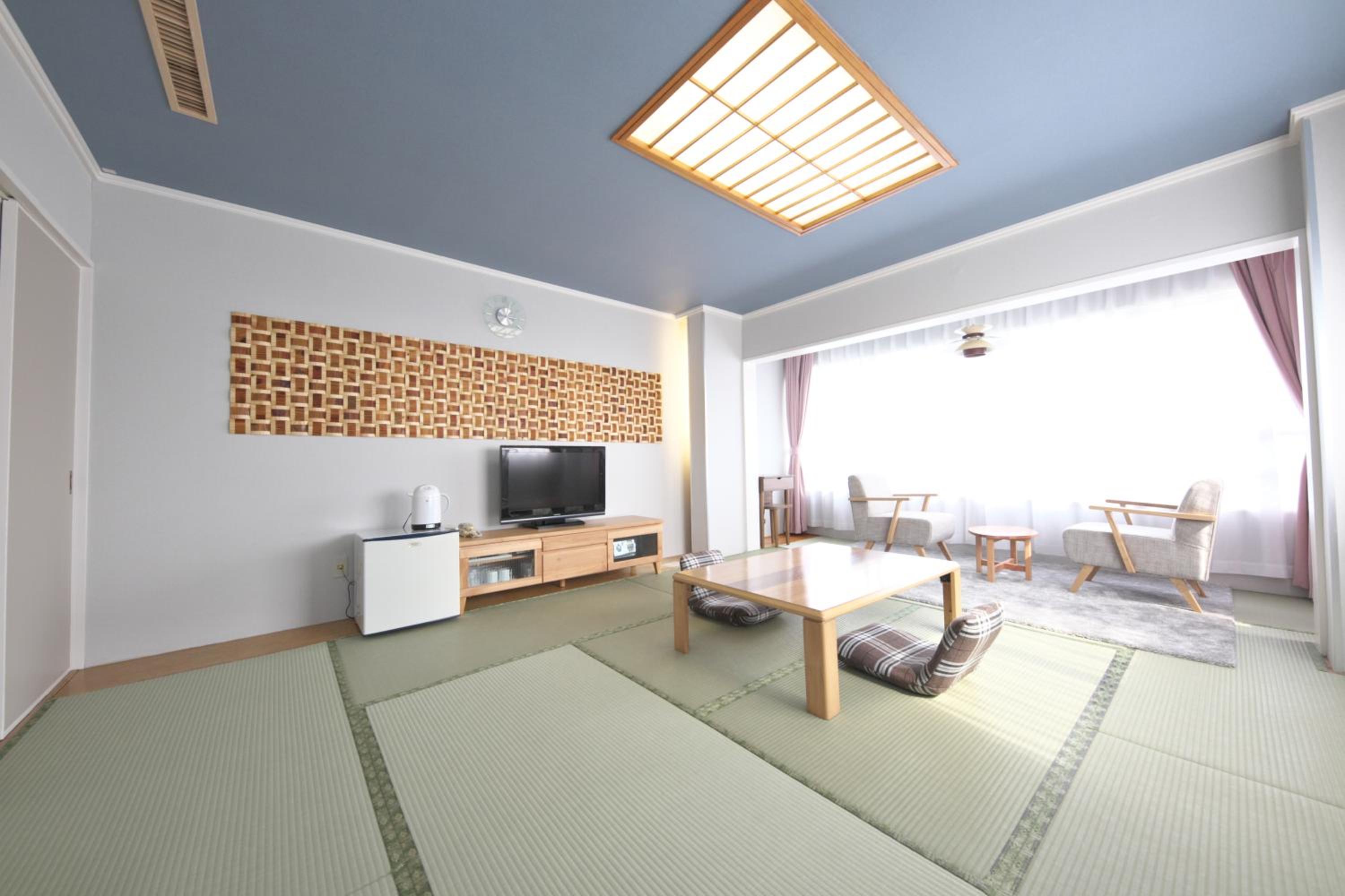 箱根芦ノ湖 HOTEL RaKuun