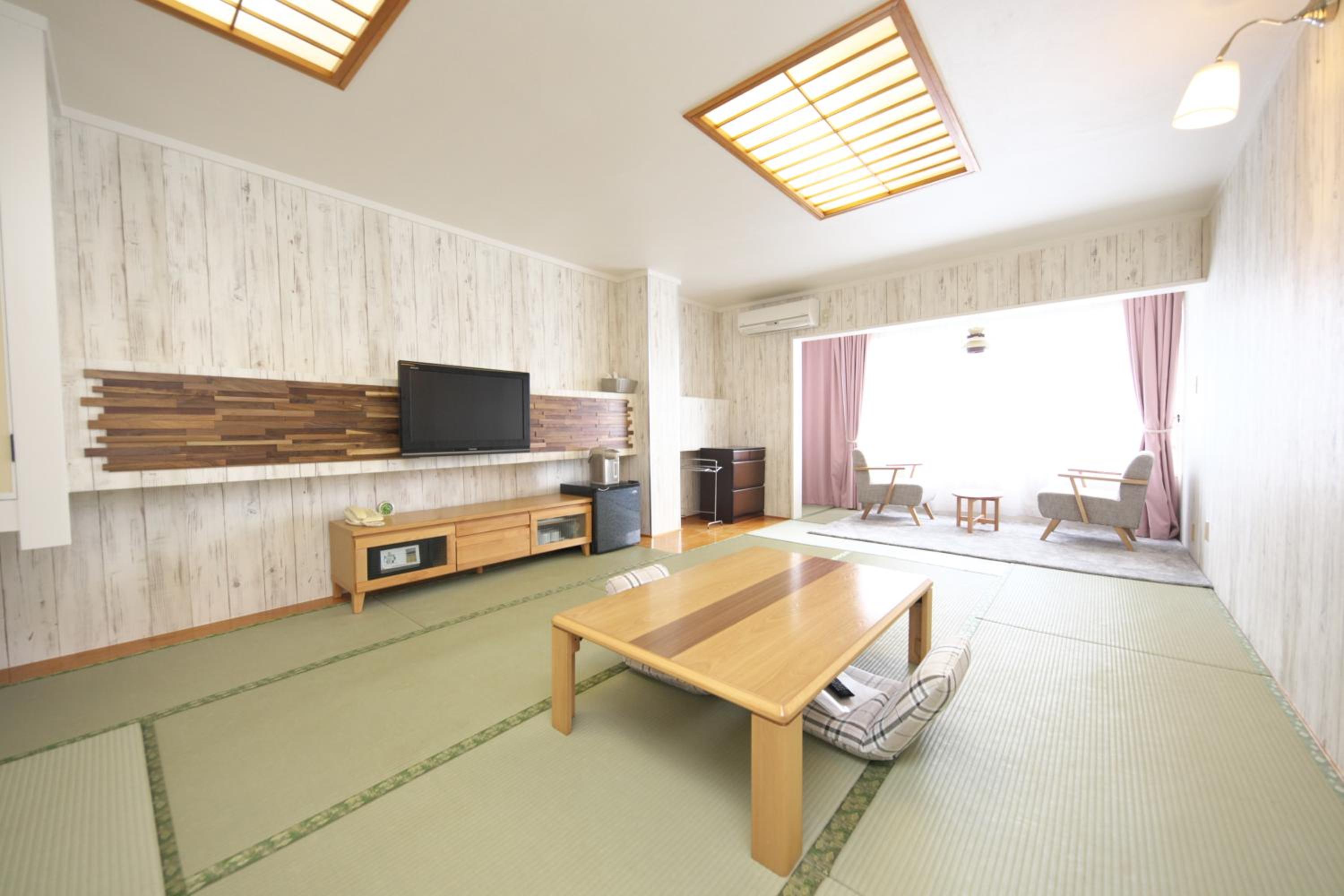 箱根芦ノ湖 HOTEL RaKuun