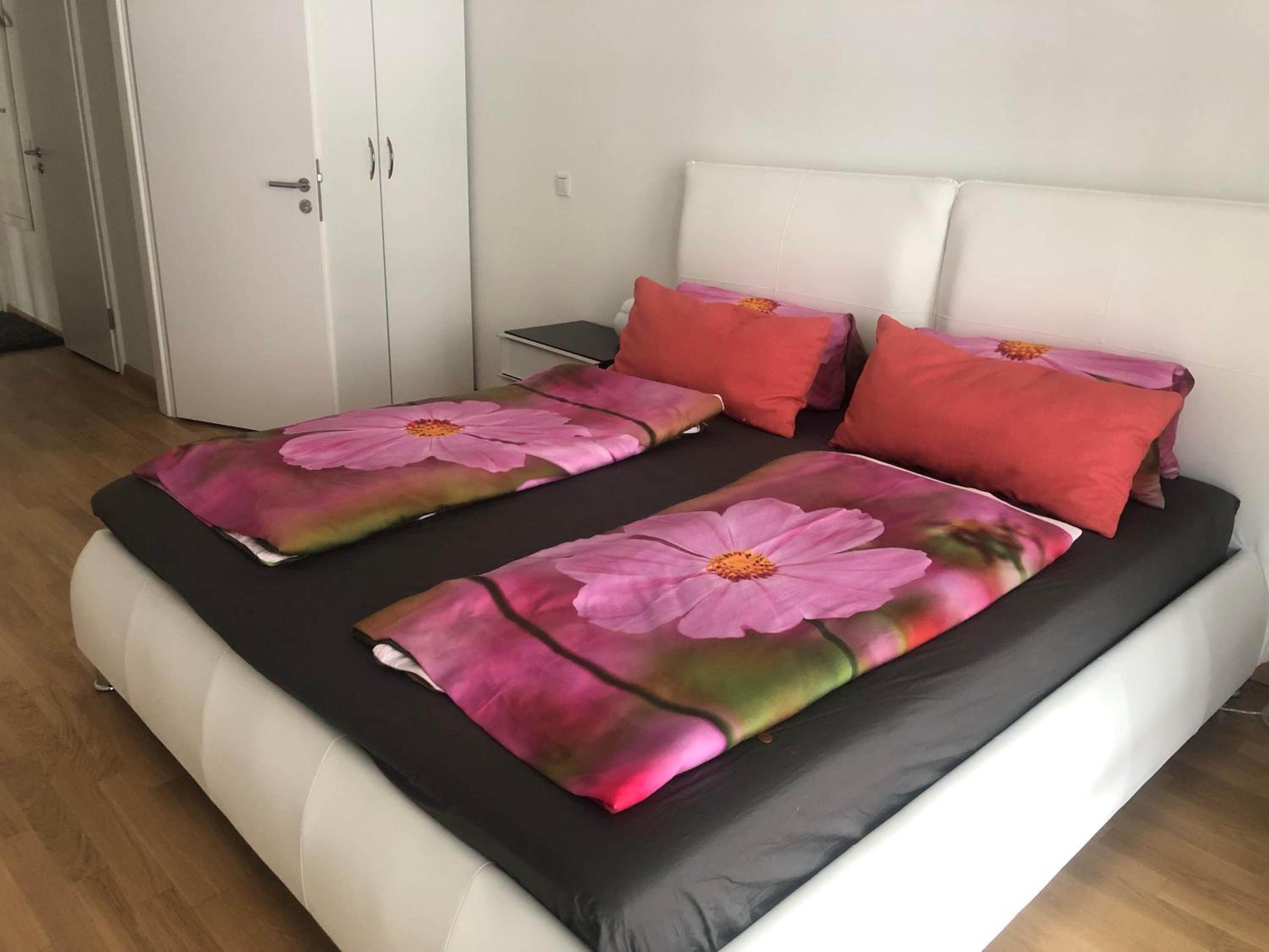 Luxury 145 m2 Apartment with Terrace