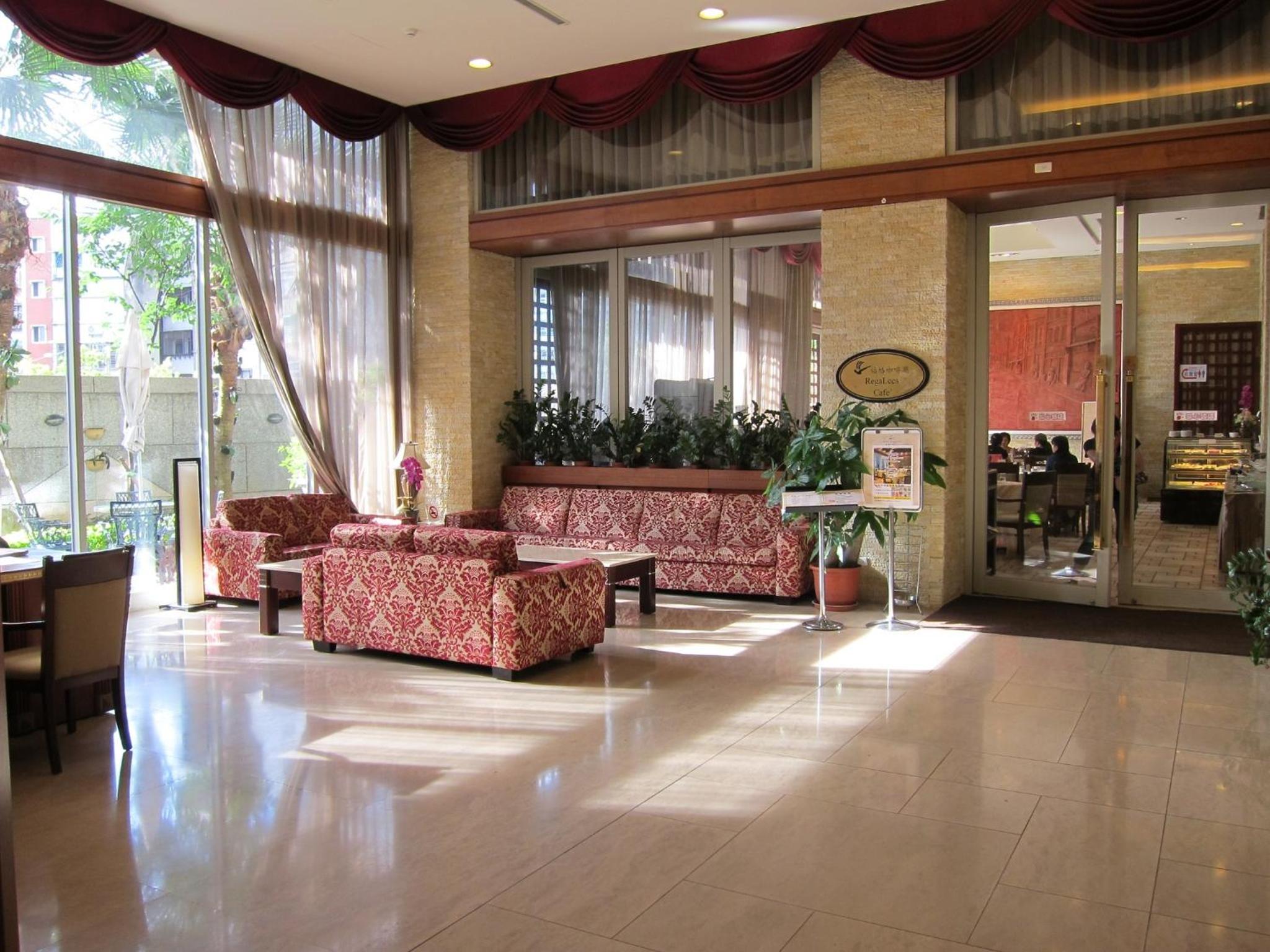 Hotel RegaLees