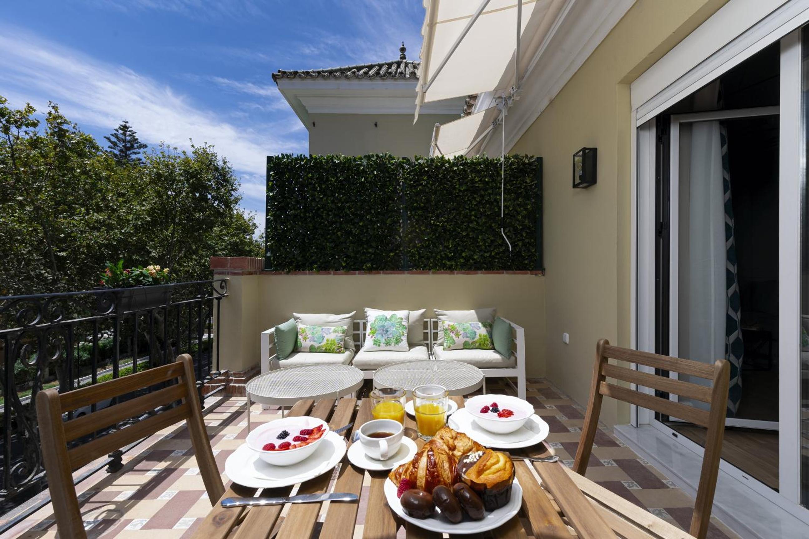 balance & terrace