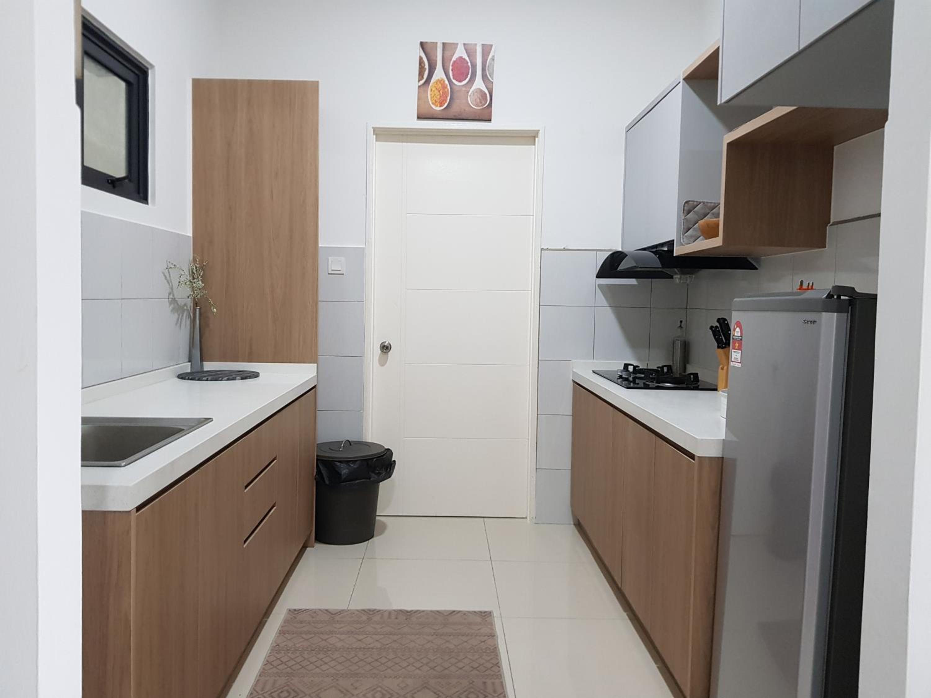 The Executive Seaview 1 at Icon Residence view 4