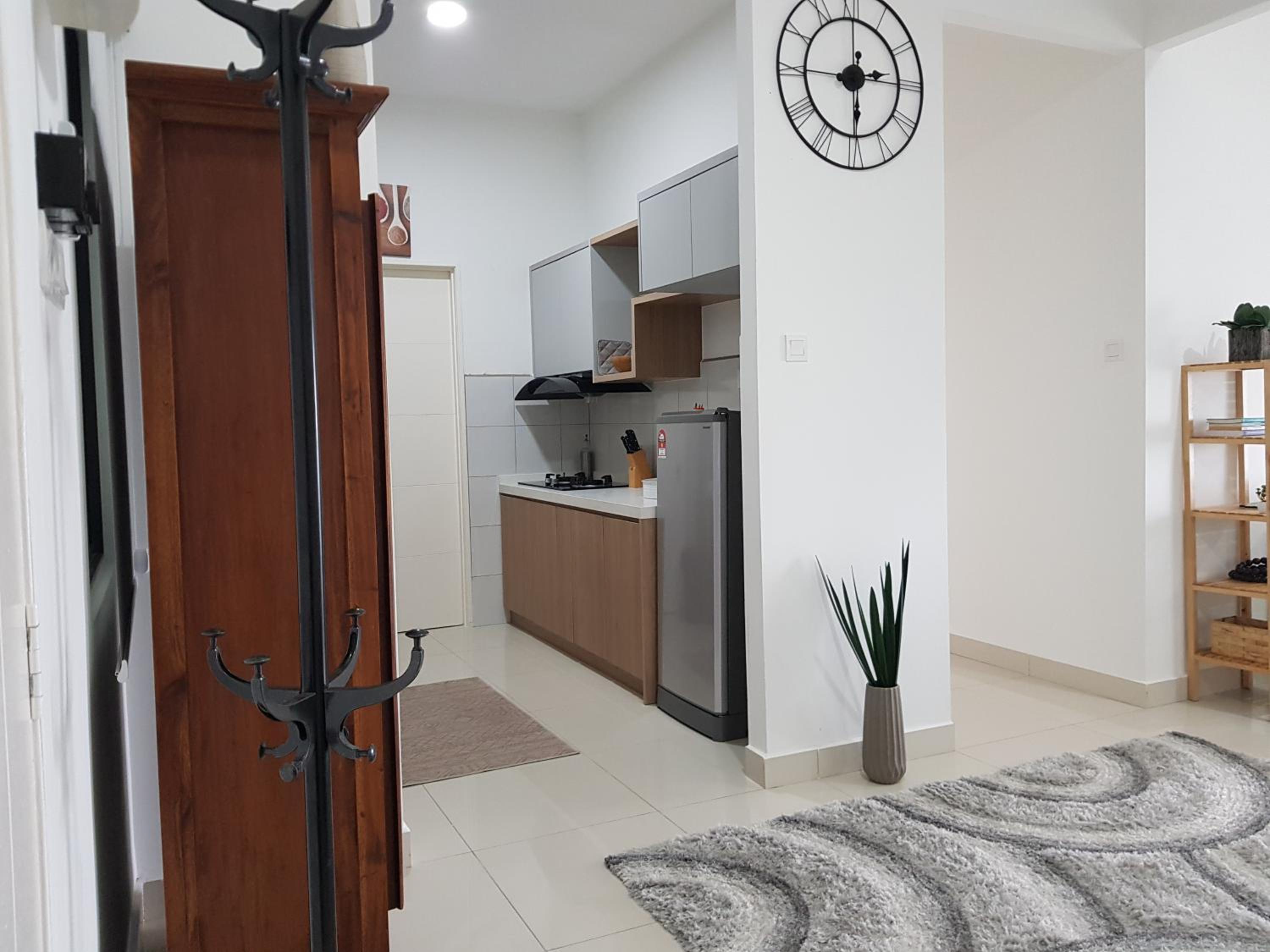 The Executive Seaview 1 at Icon Residence view 5