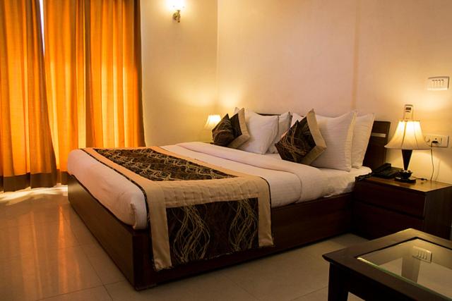 Tavisha Villa Golf Course MG Road