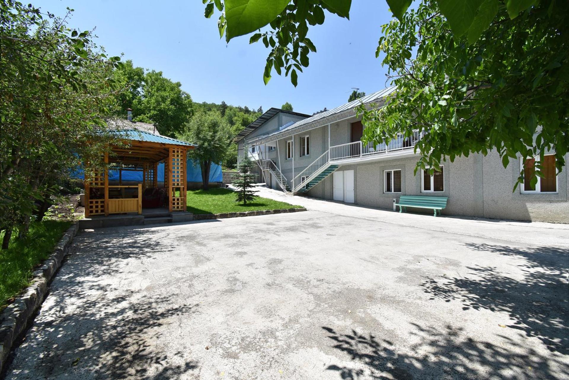 Guest House Arsan