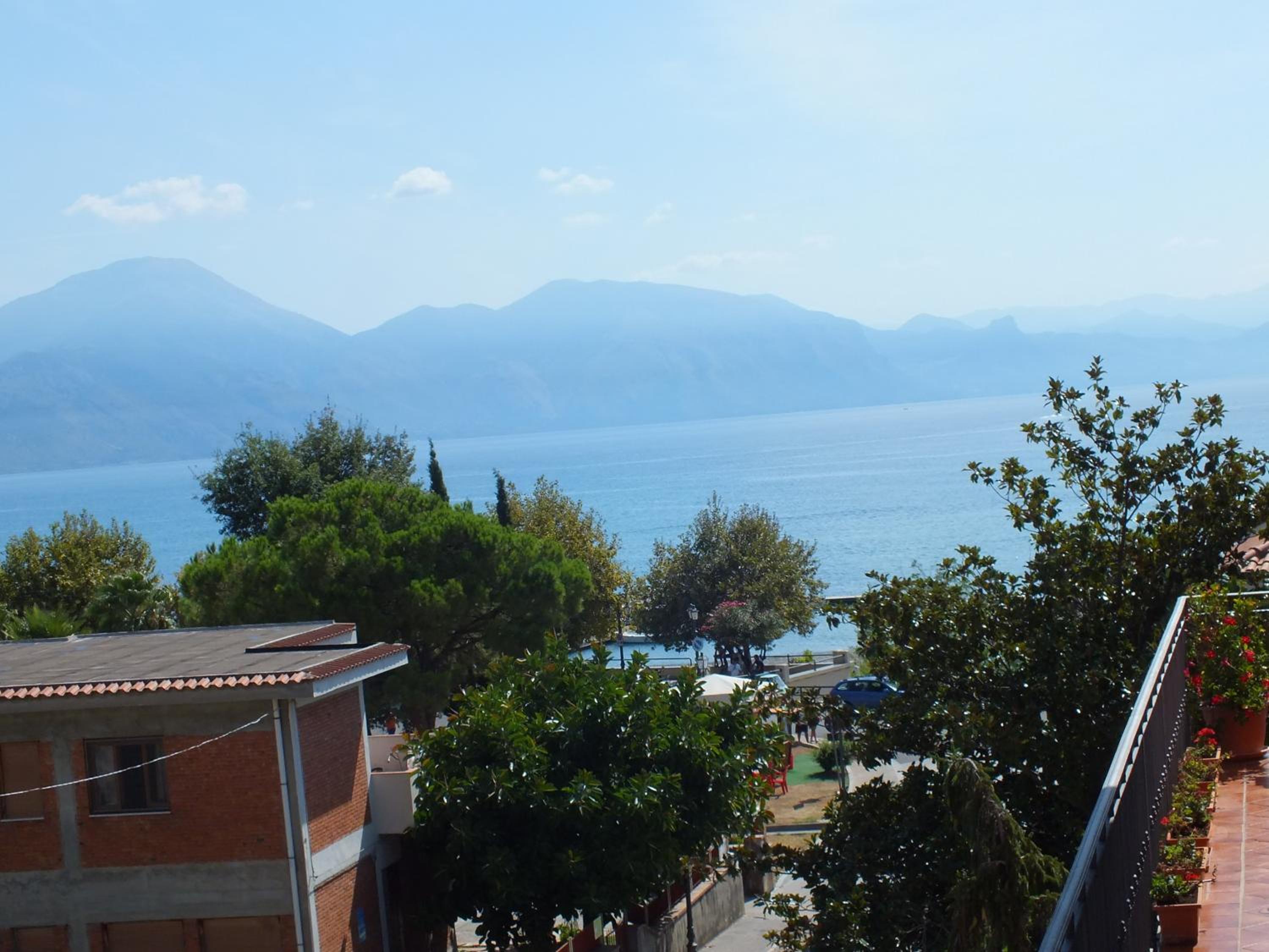 Casa Vacanze Baia Garagliano view 4