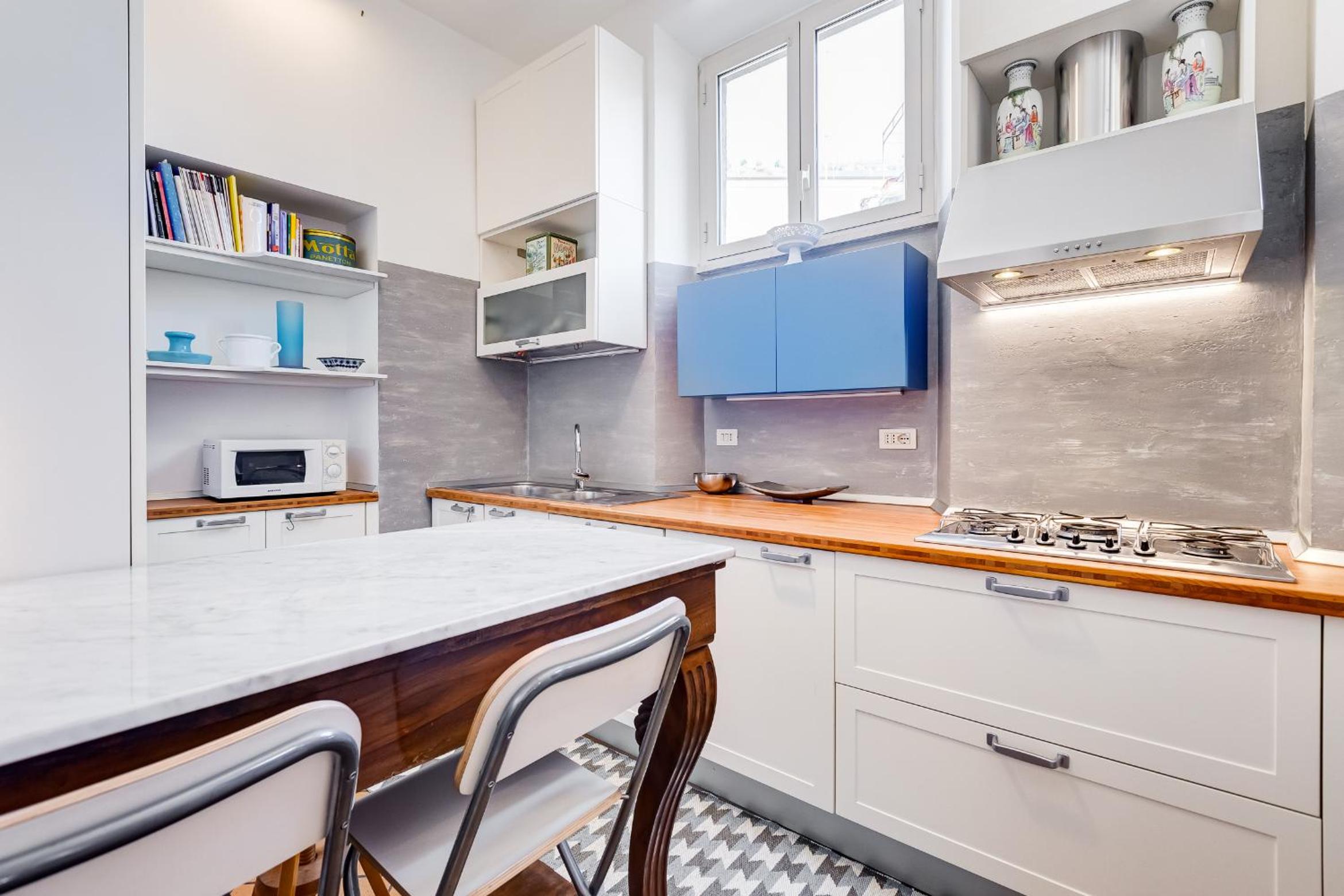 Colosseum Terrace Apartment