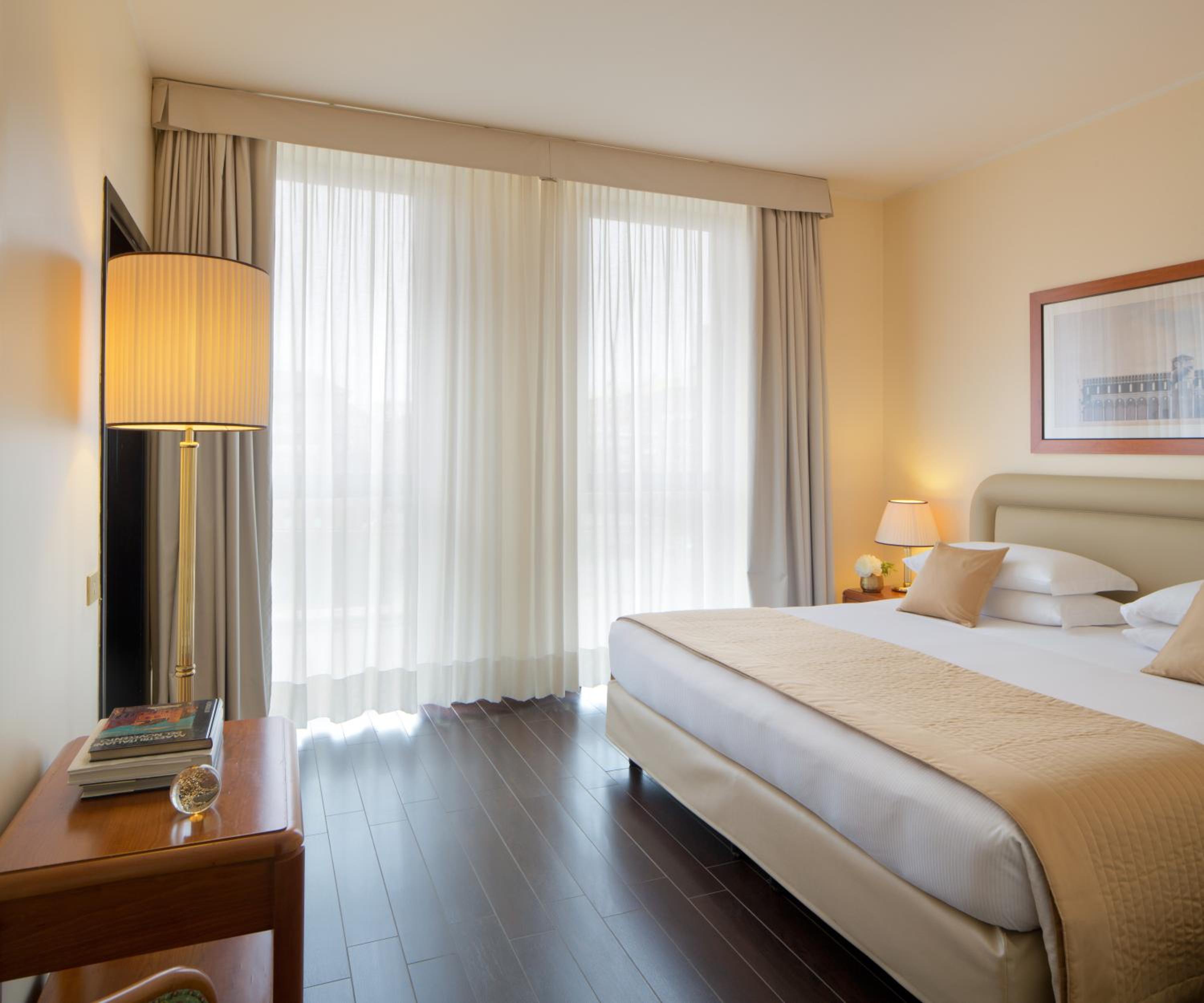 Starhotels Business Palace-0