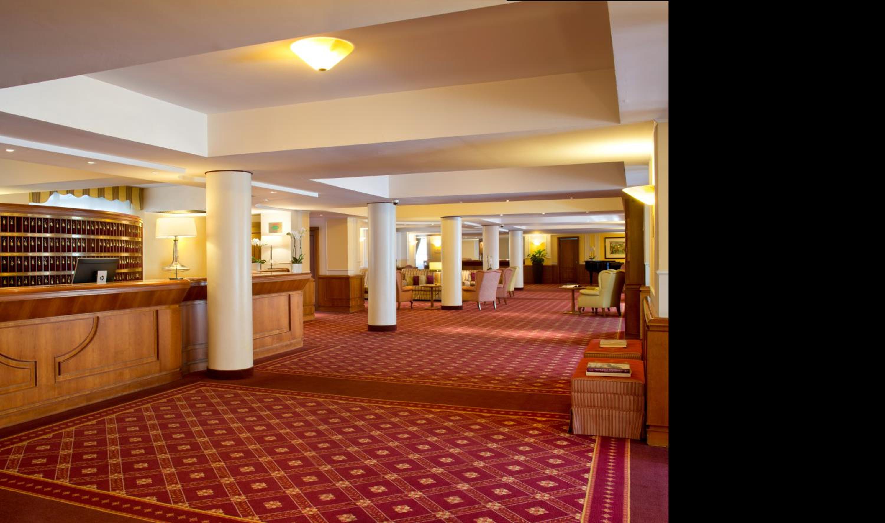 Starhotels Business Palace-4