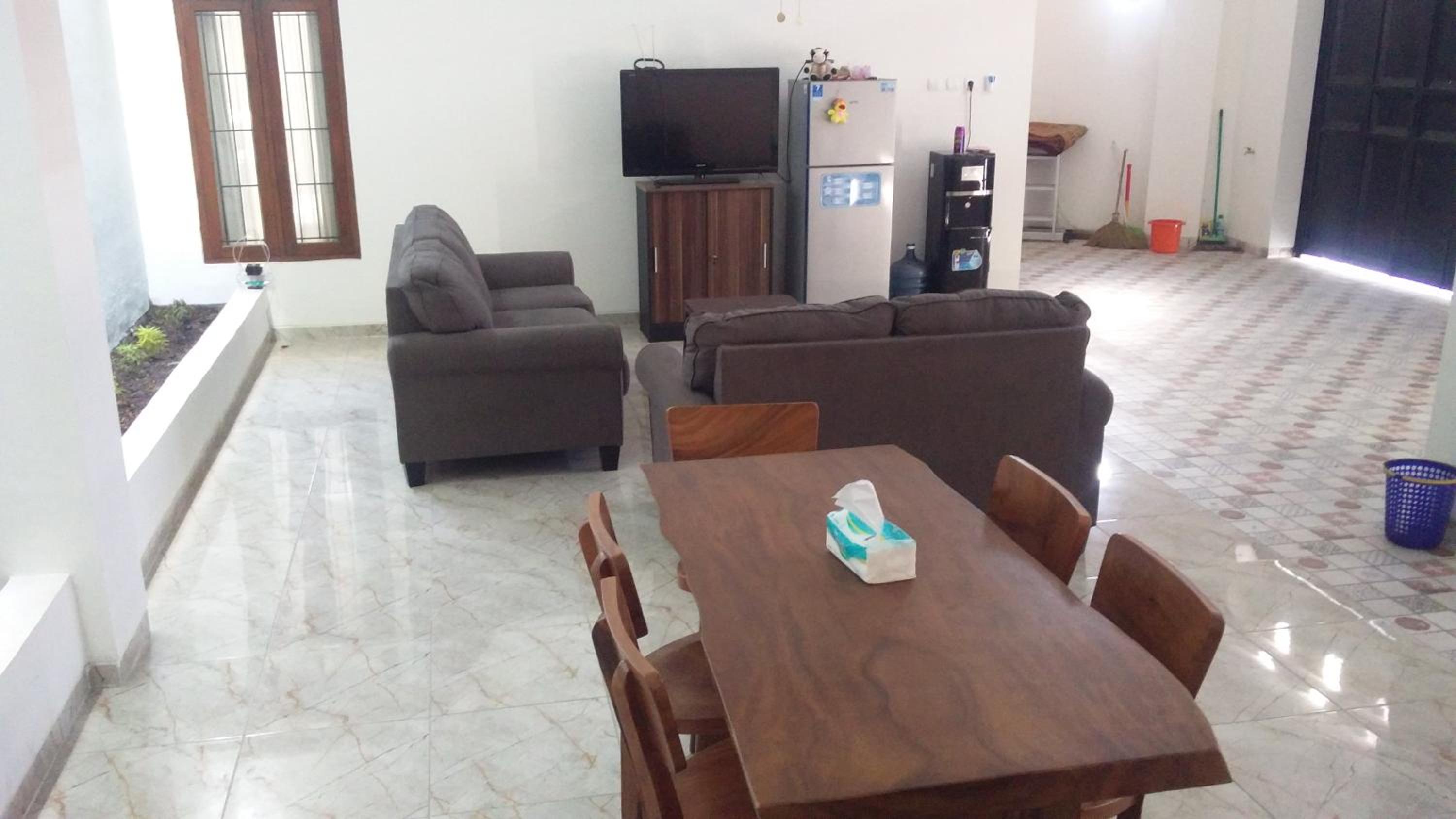 ZG Homestay Solo, Sumber - 14