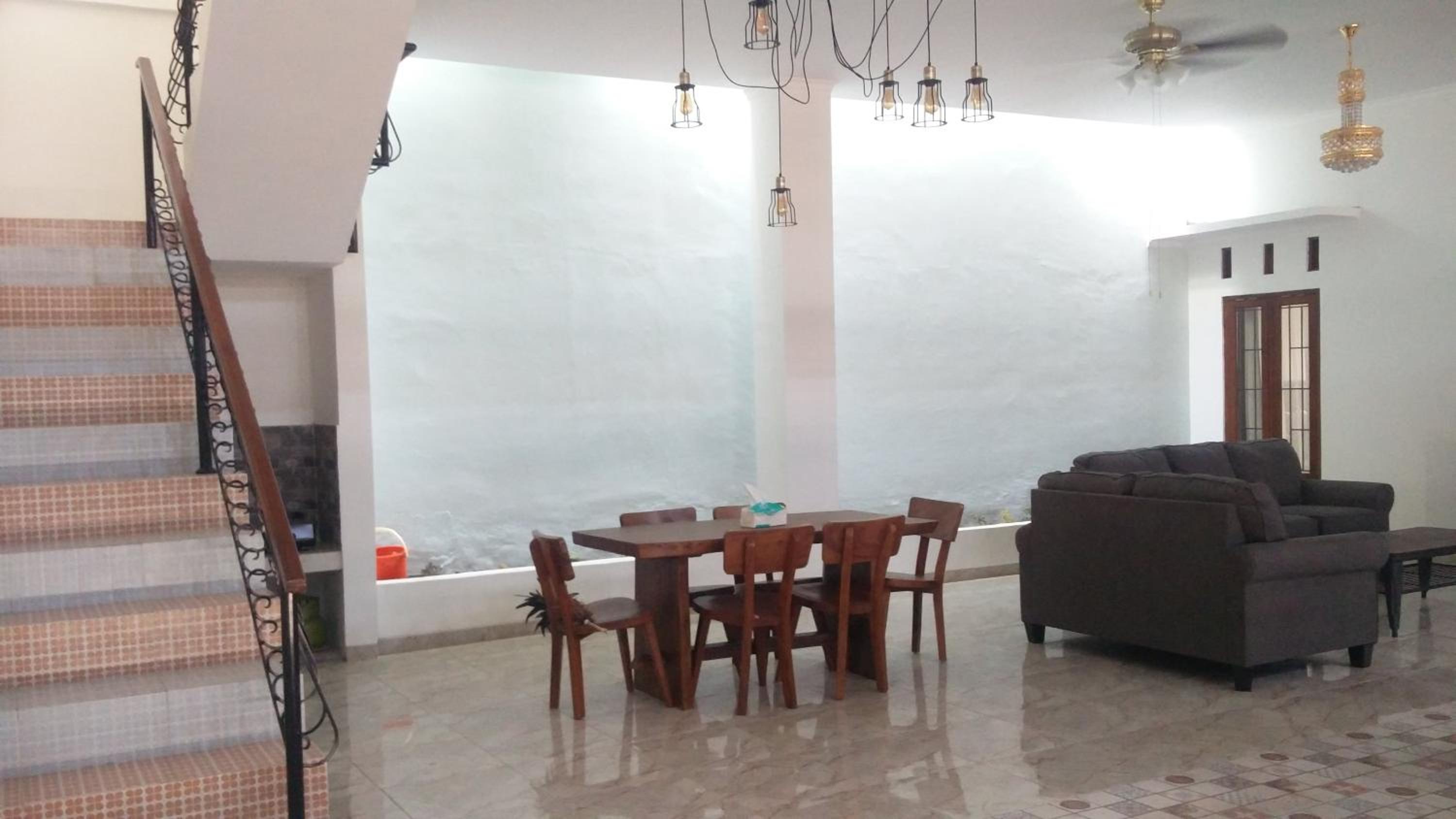 ZG Homestay Solo