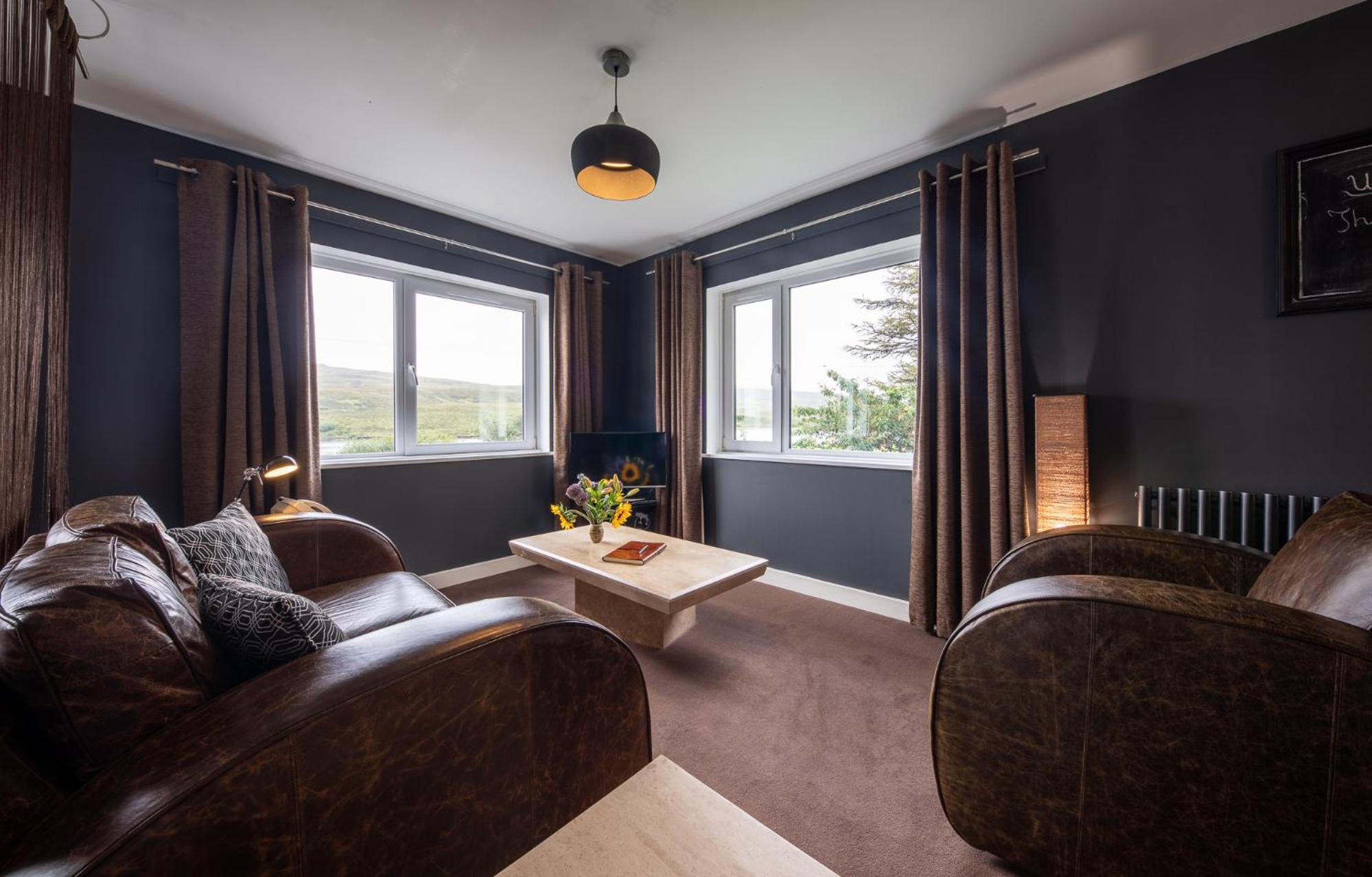 Storr Apartments