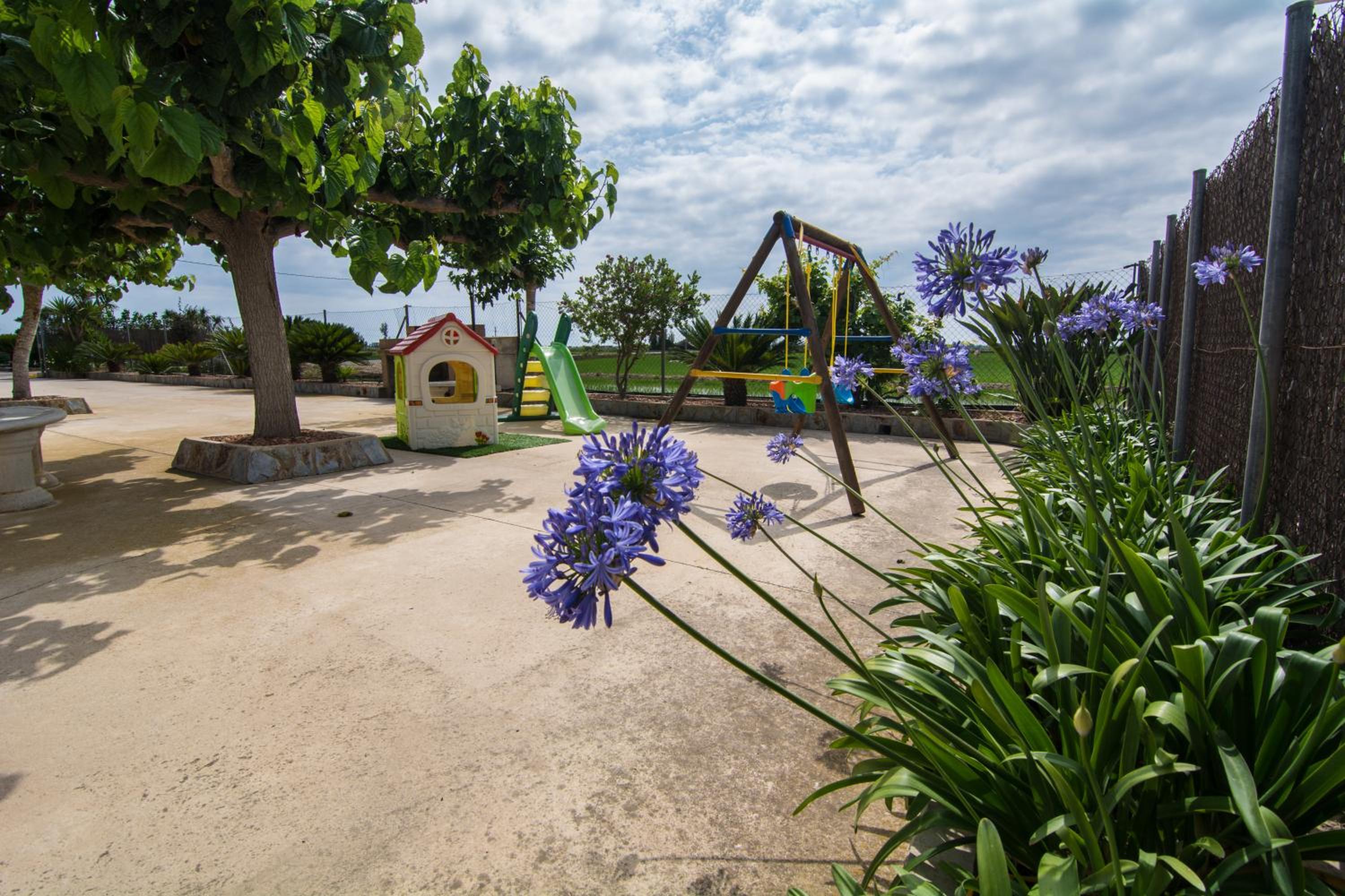L' Espiga - Casa Rural view 2