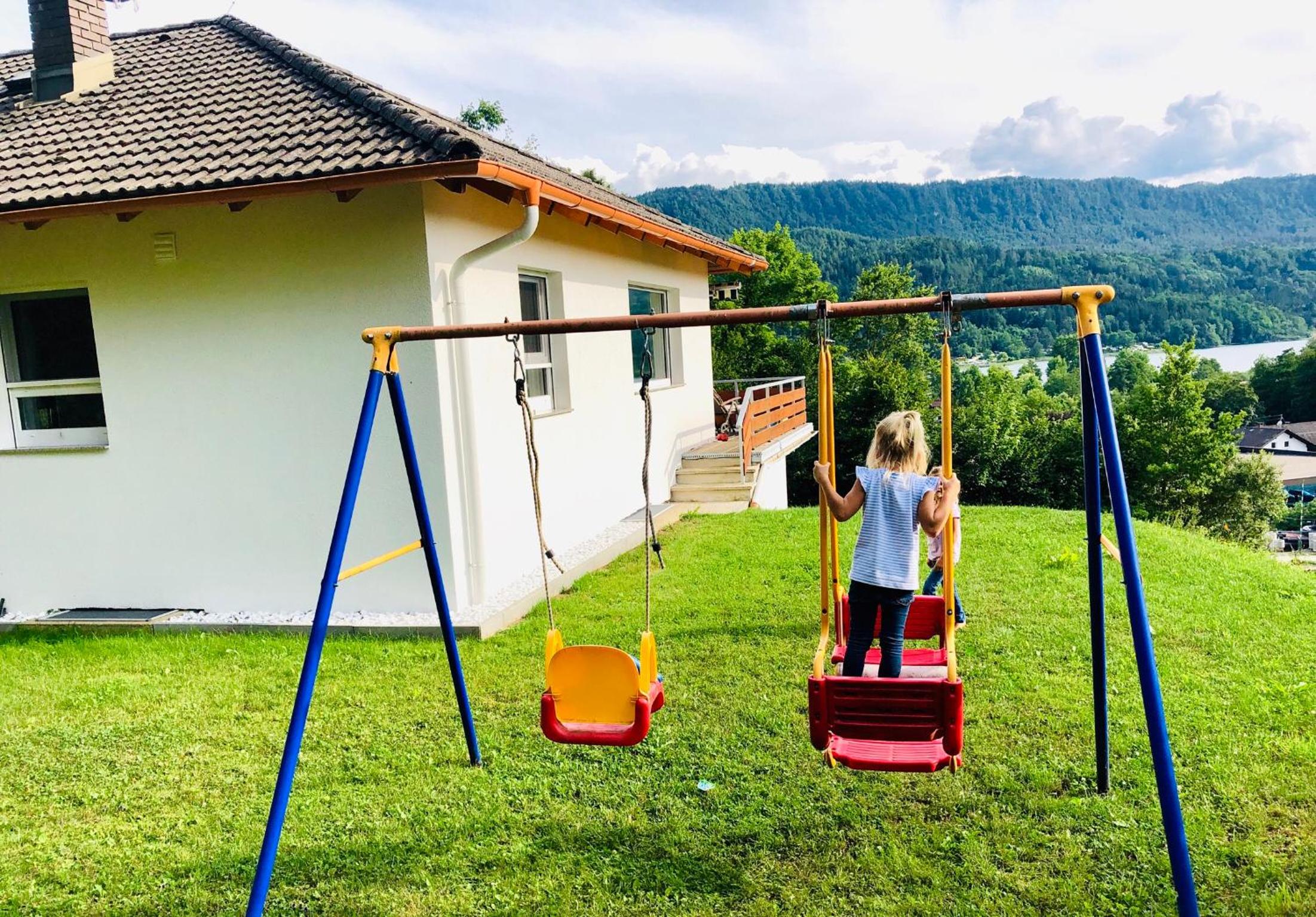 Große Ferienwohnung mit Seeblick nahe Wörthersee Ideal für Familien & Gruppen view 5