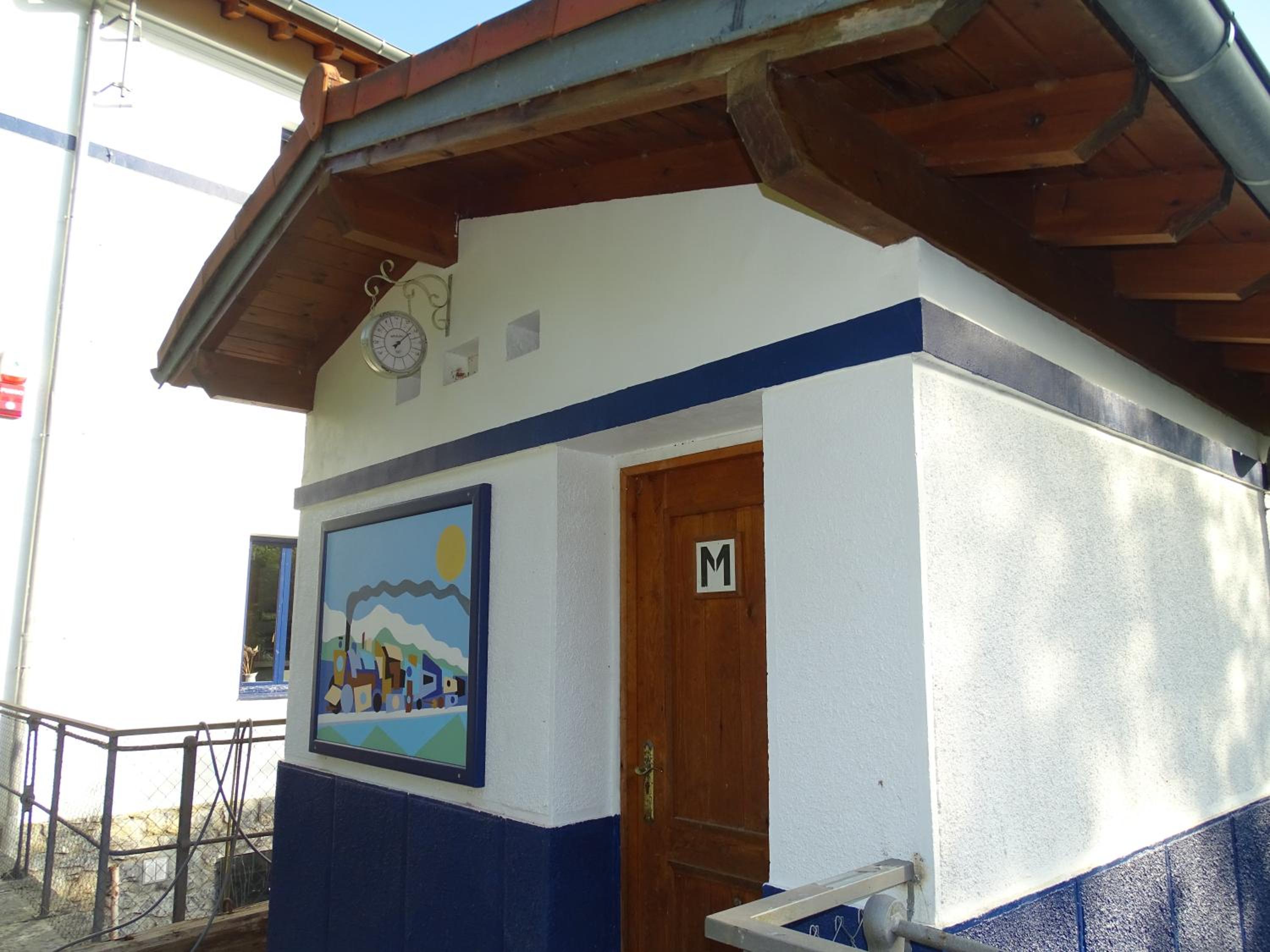 Photo 11