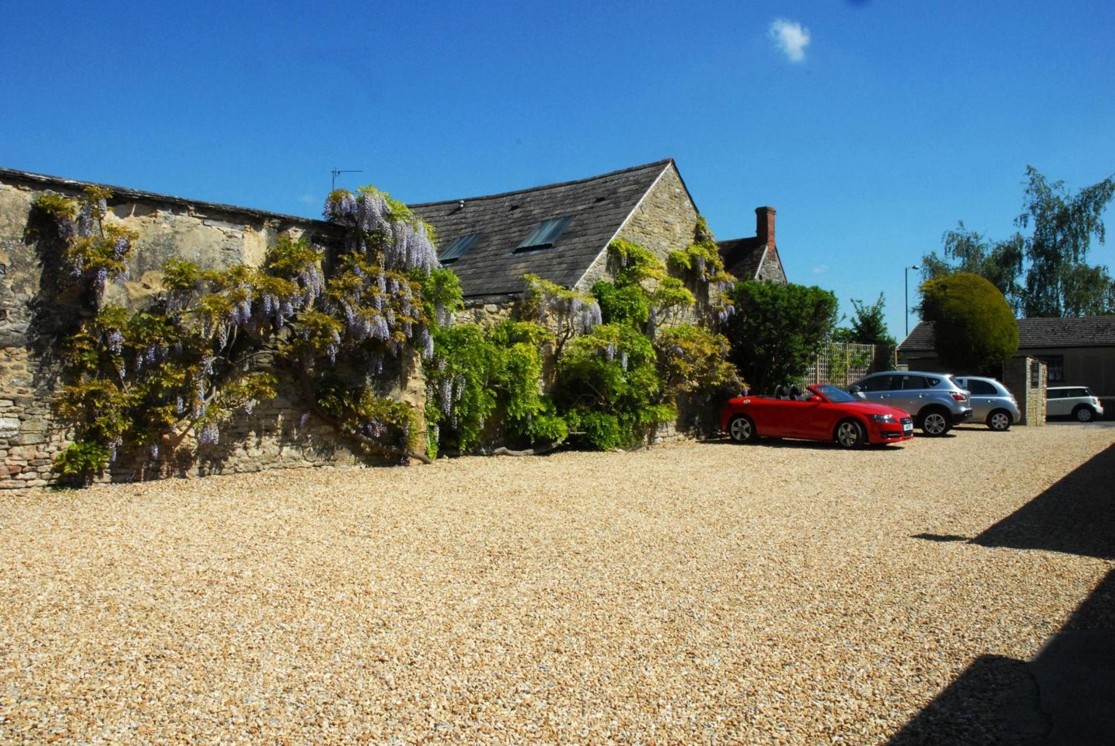 Woodstock Vacations - Marlborough Arms - Property Image 5