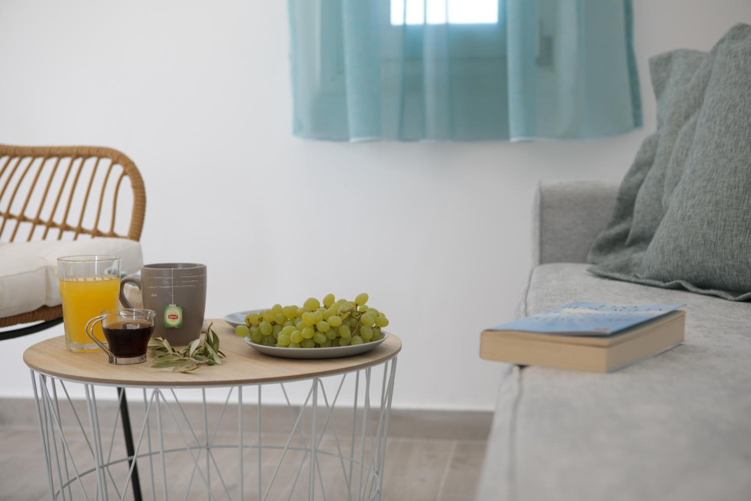 Iades Studios & Apartments