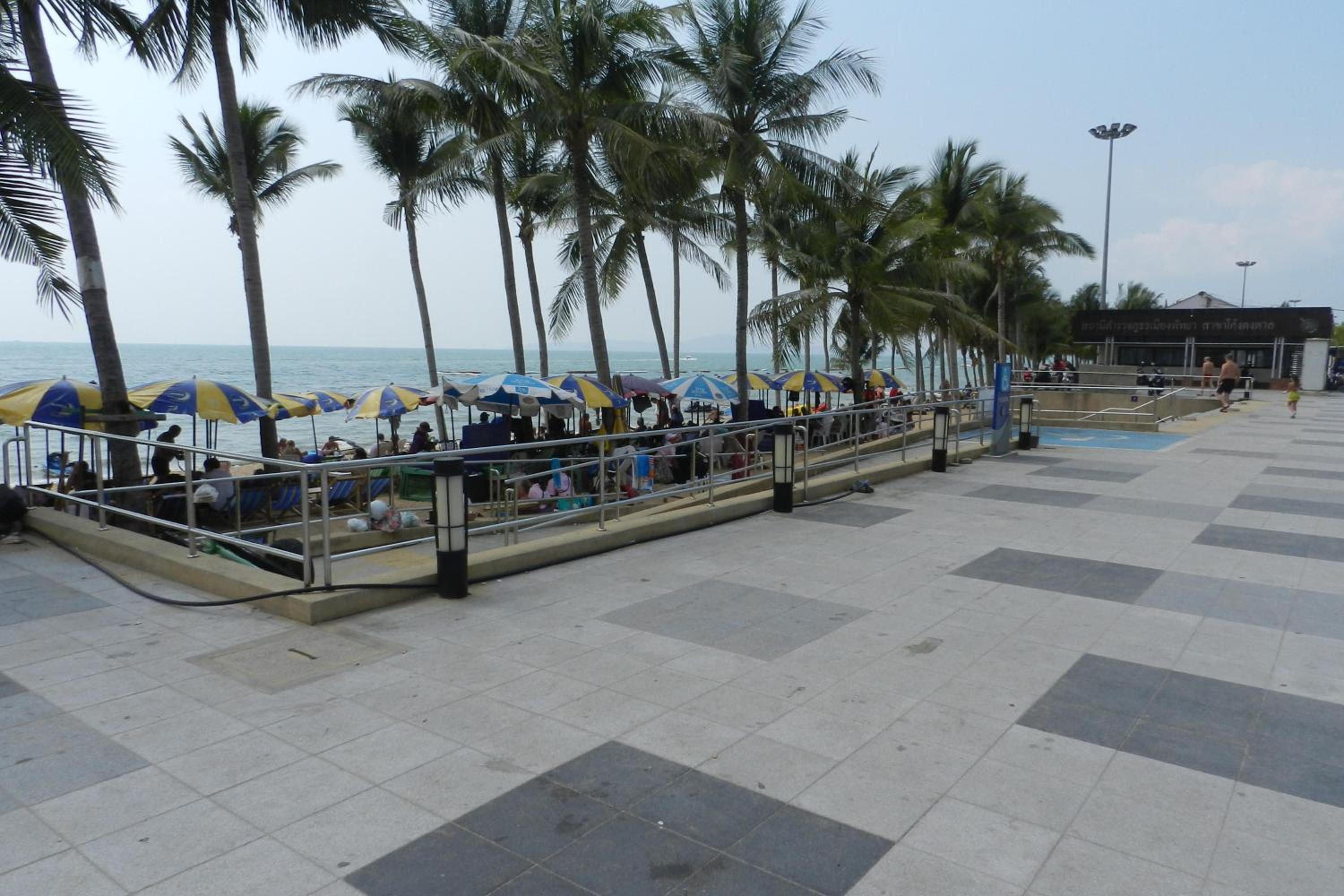 Jomtien PLAZA Condotel