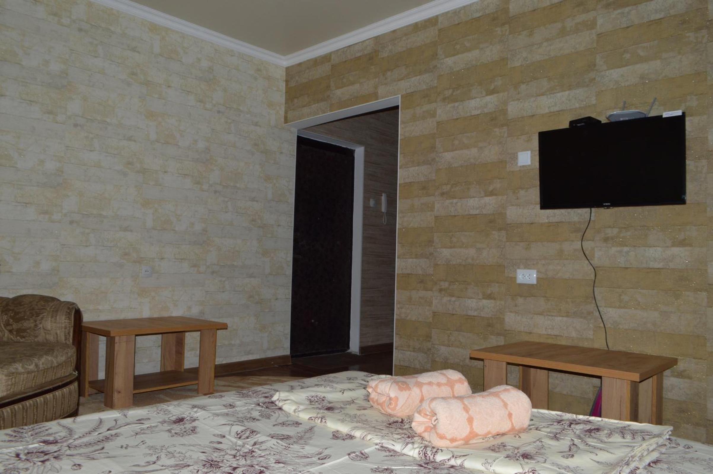 Apartment on Isanov street, 8 view 2