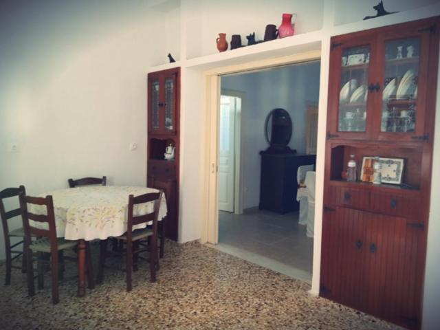 Artemonahi Traditional Cosy House view 4