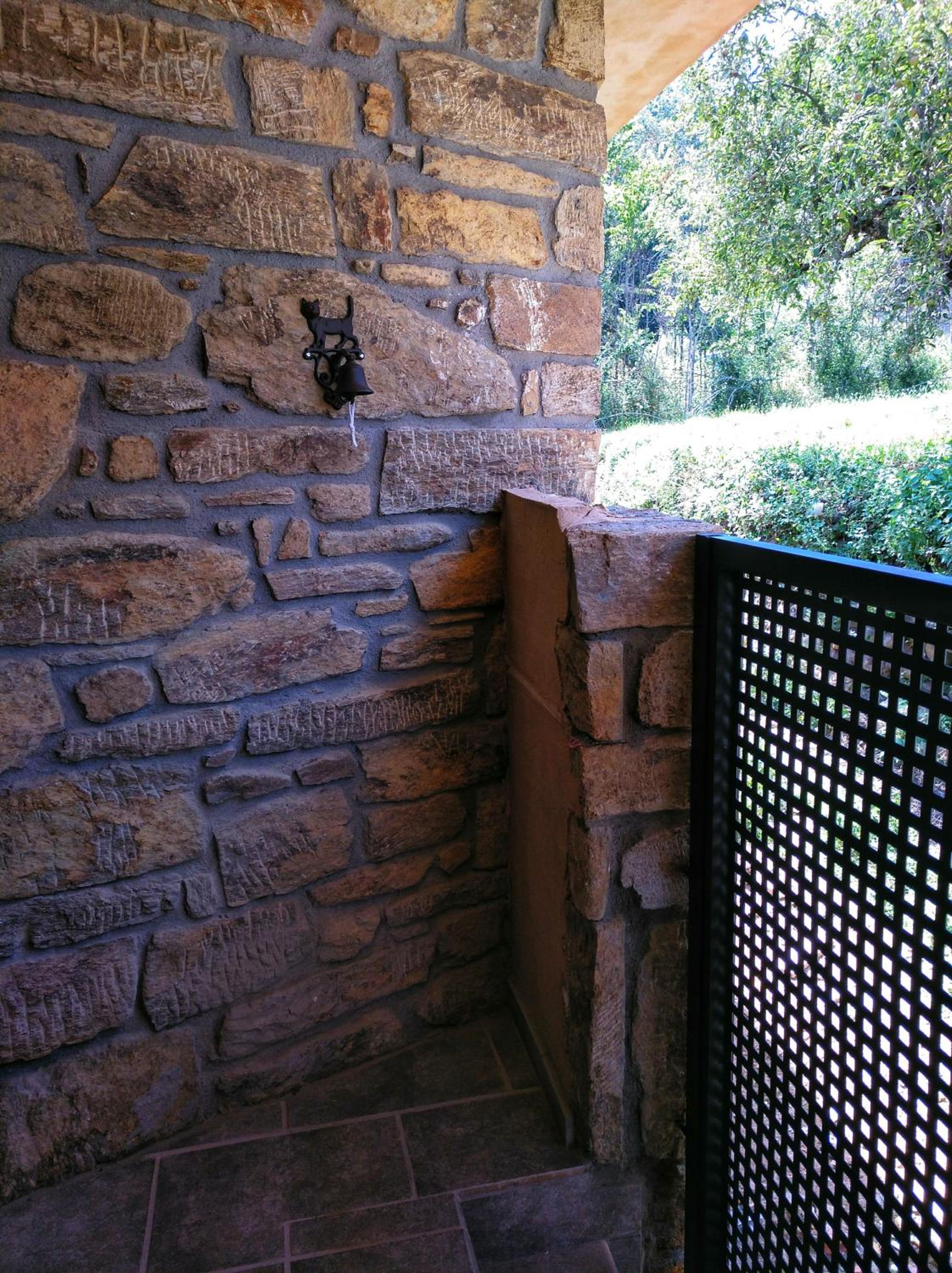 Photo 35