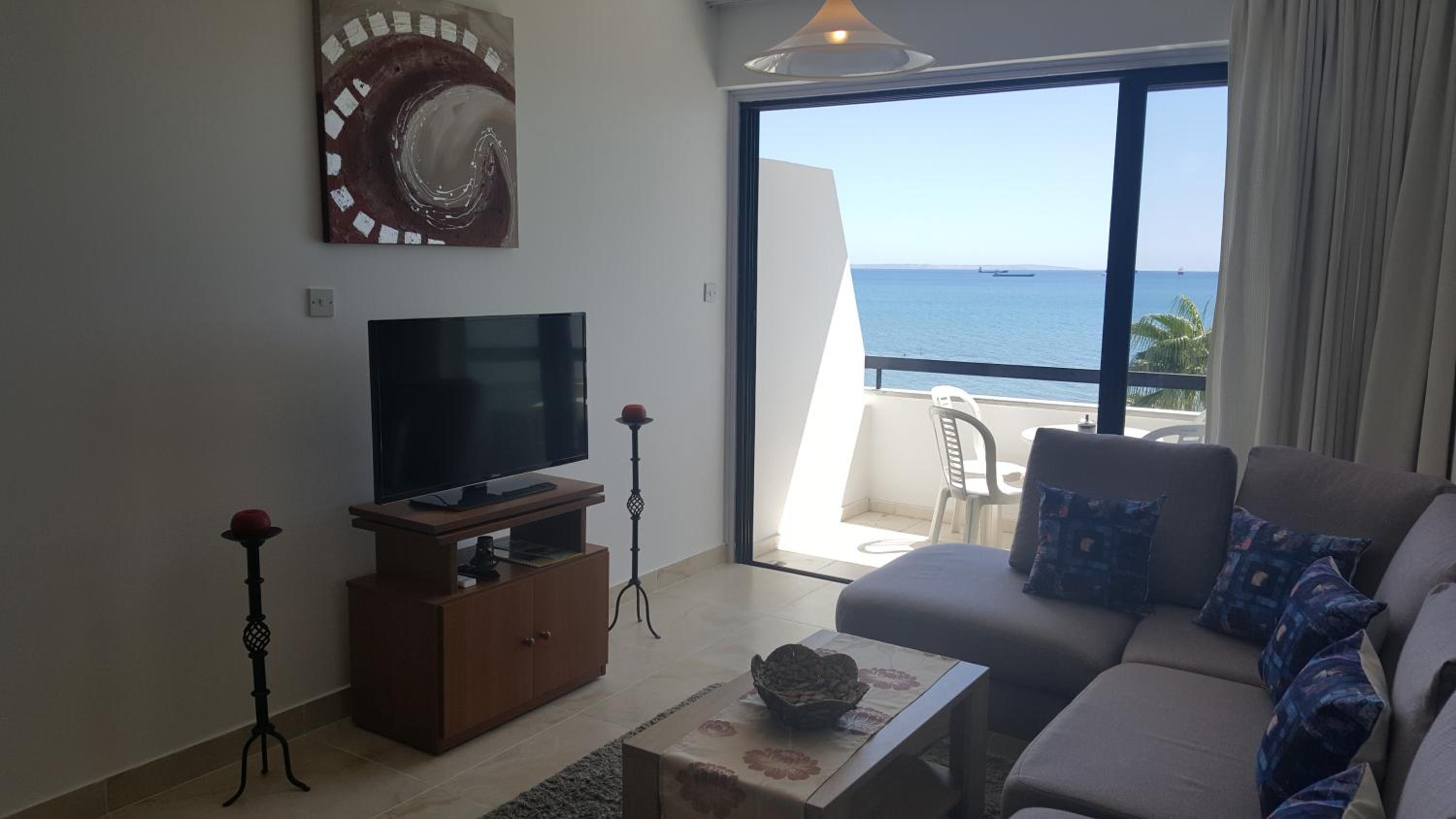 Sunorama Beach Apartment view 5