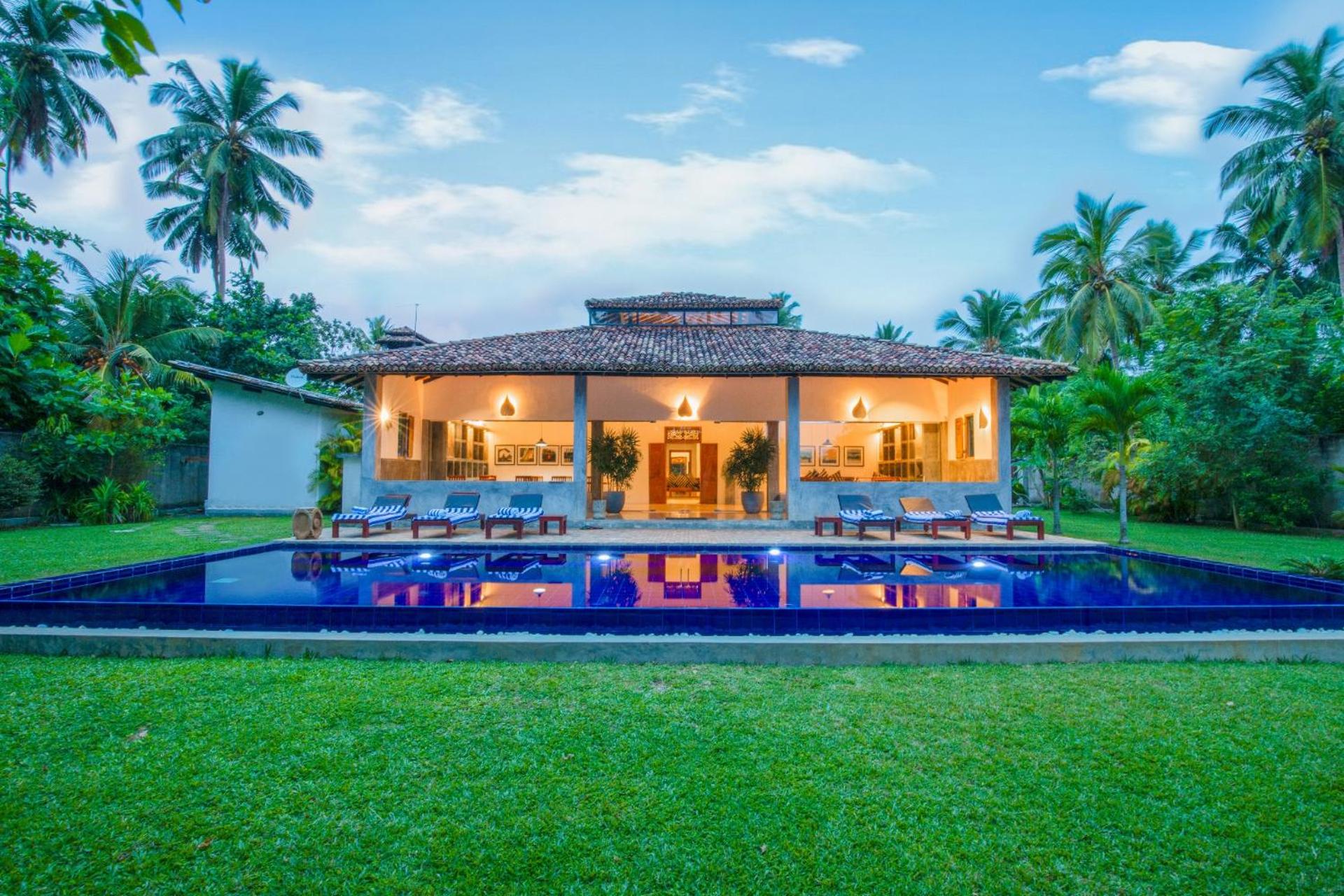 Hotel Gangananda - Image 1