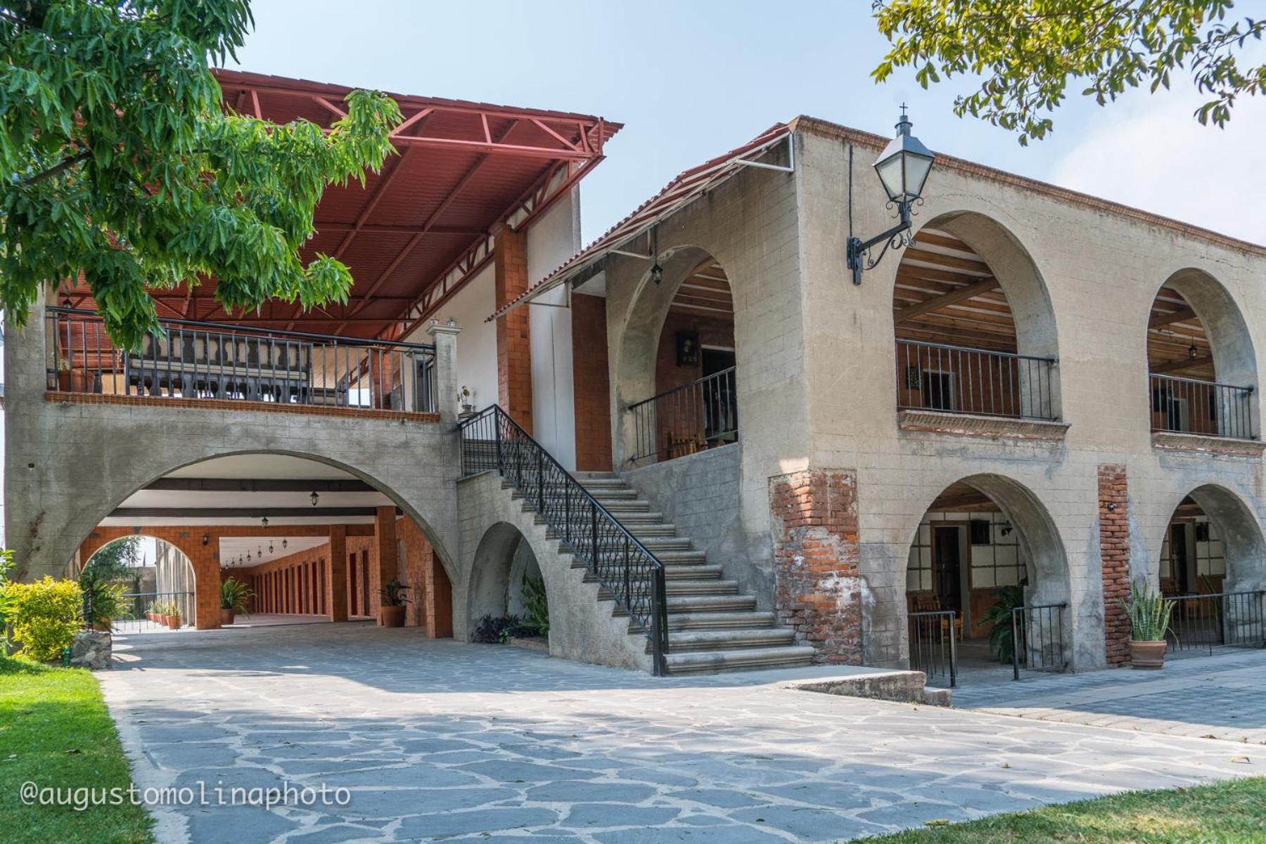 Hotel El Cristo - Image 1