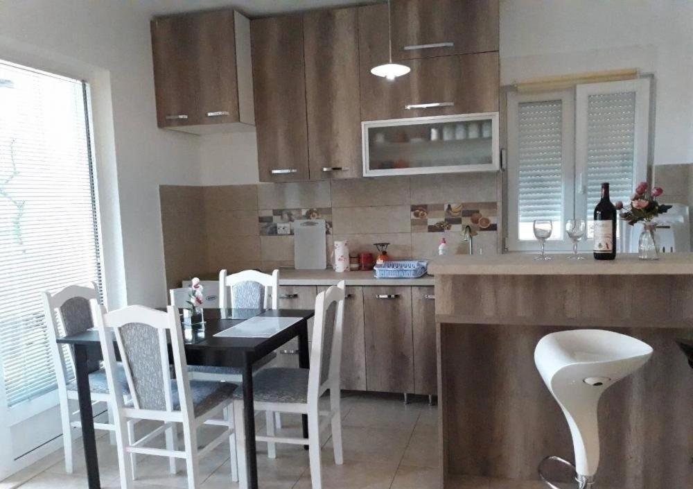 Apartment Iva view 5