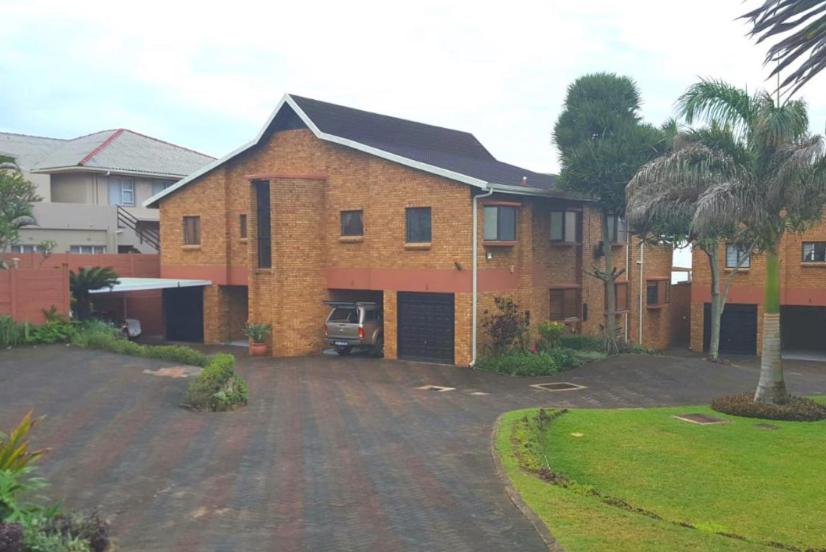 C-Side Apartment Hibberdene view 4