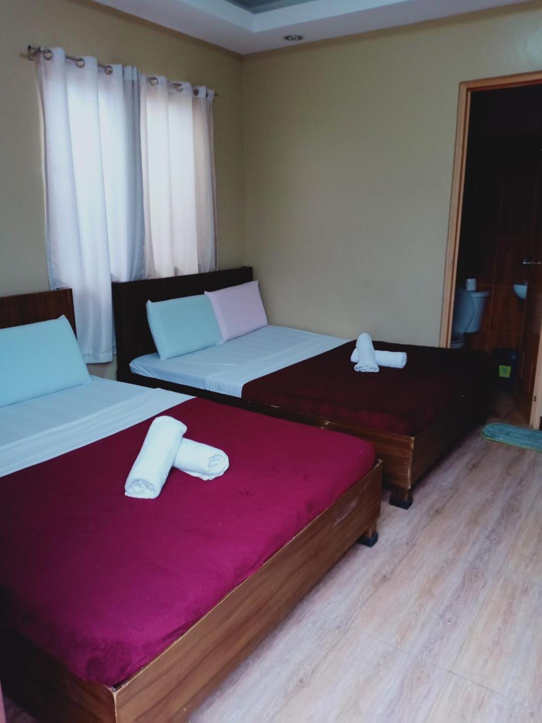 East Square Inn