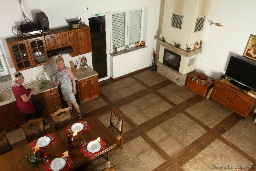 Photo 11