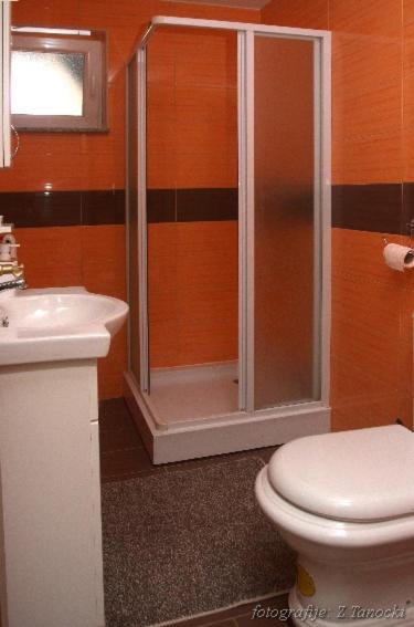 Photo 43