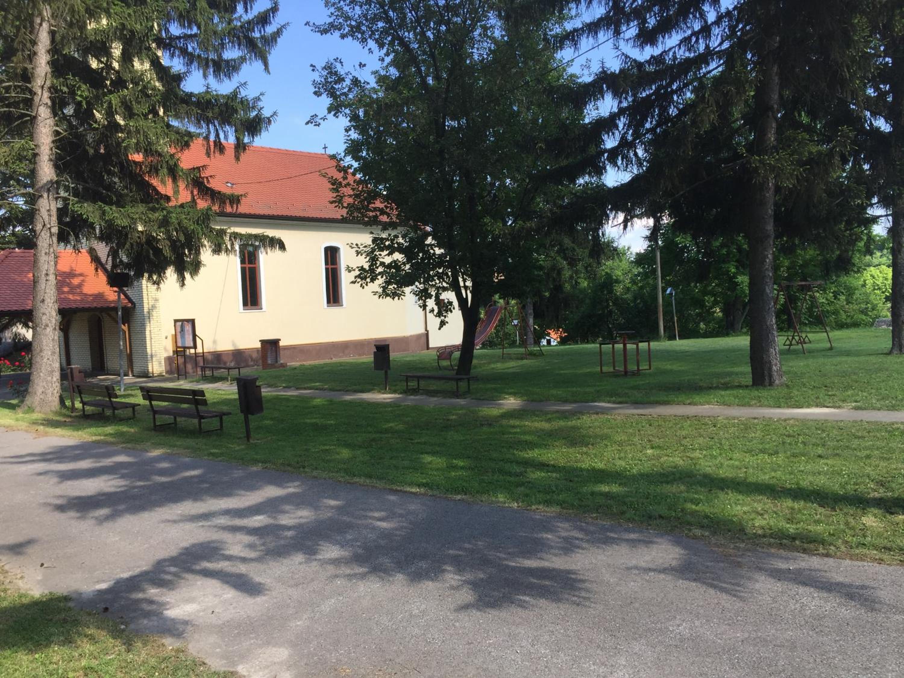 Photo 48