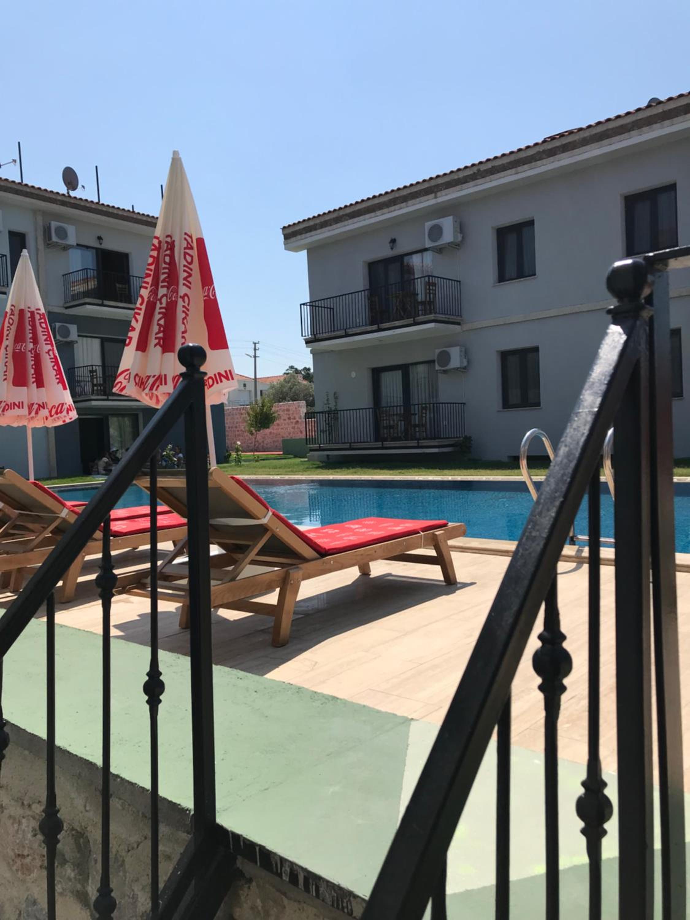 Karyada Hotel - Image 78