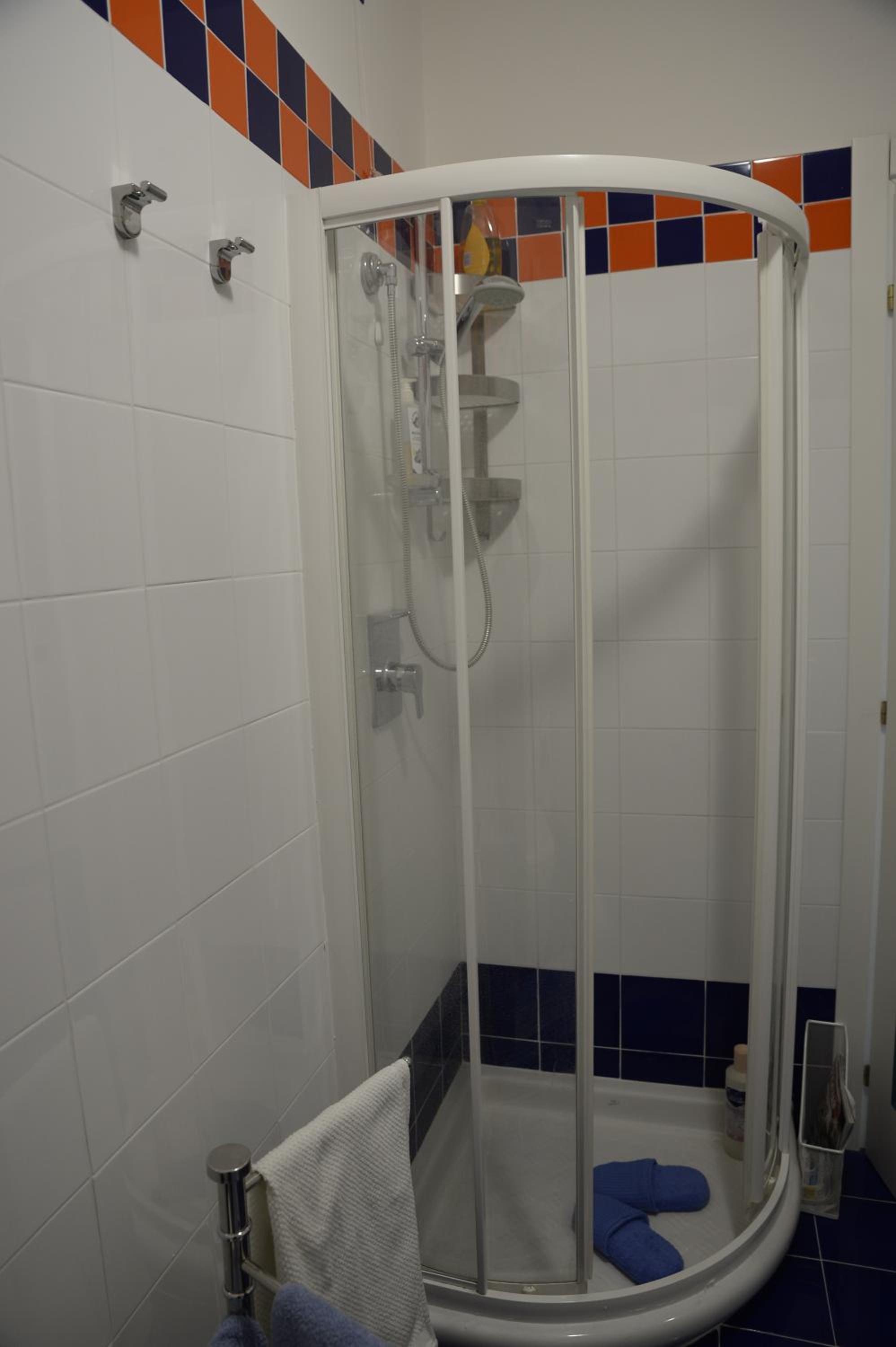 Photo 44