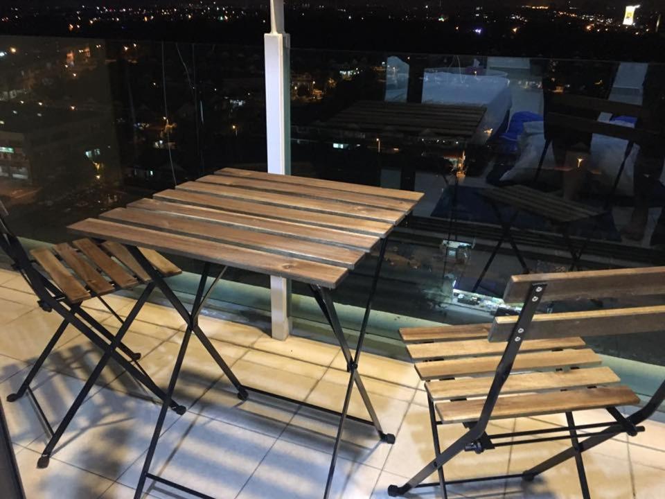 PALAZIO CONDO (MOUNT AUSTIN)